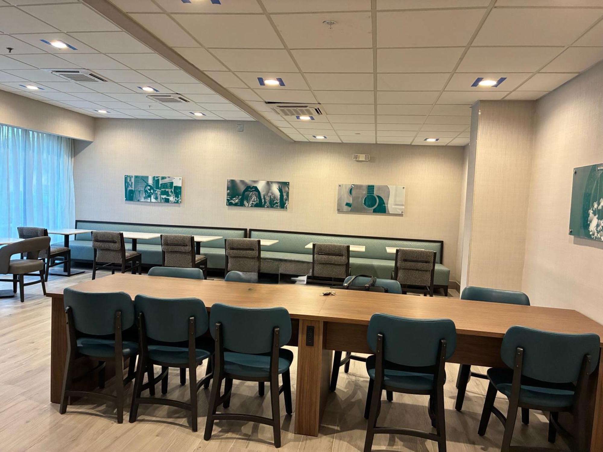 La Quinta By Wyndham Airport/opryland