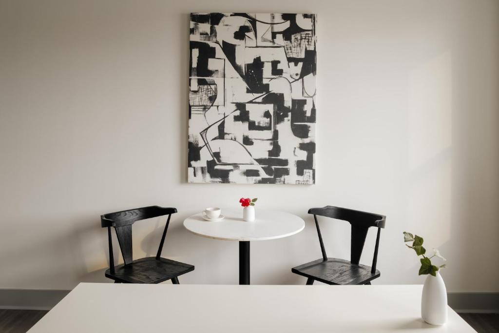 Aparthotel Kasa Capitol Hill Downtown 4*