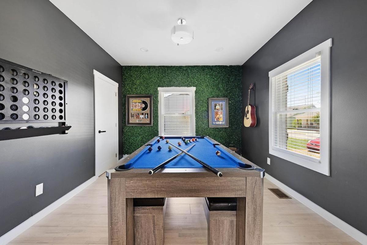 Hey Good Lookin' Nashville