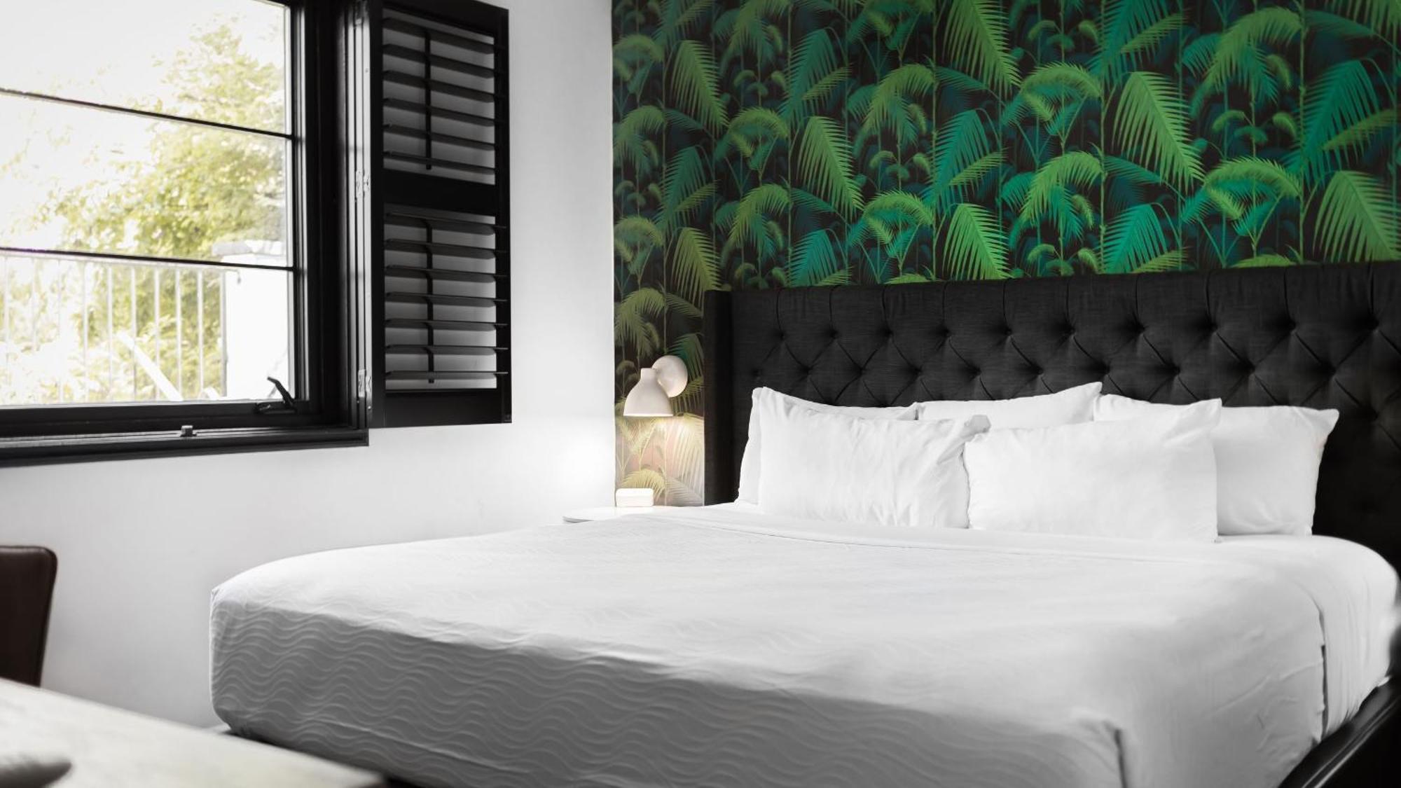 Sleeps 8 Stylish Sobro Walk To Dining Drinks - By Avantstay Holiday home