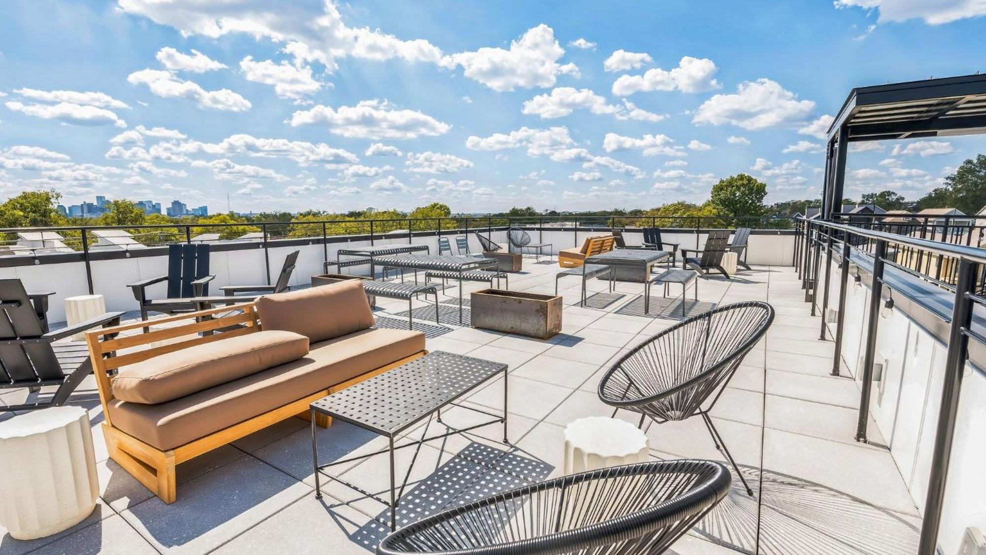 Modern Getaway Minutes From Downtown Five Points Hearth And Hideout By Avantstay Holiday home Nashville