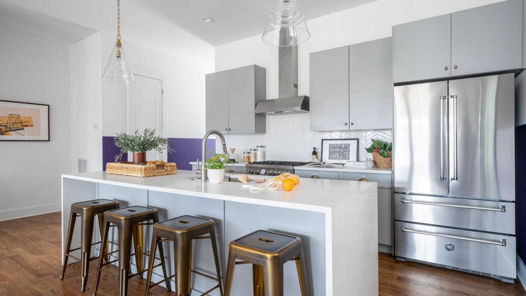 Holiday home Sleeps 24 2 Homes Minutes To Downtownbroadway Faith Barbara By Avantstay *
