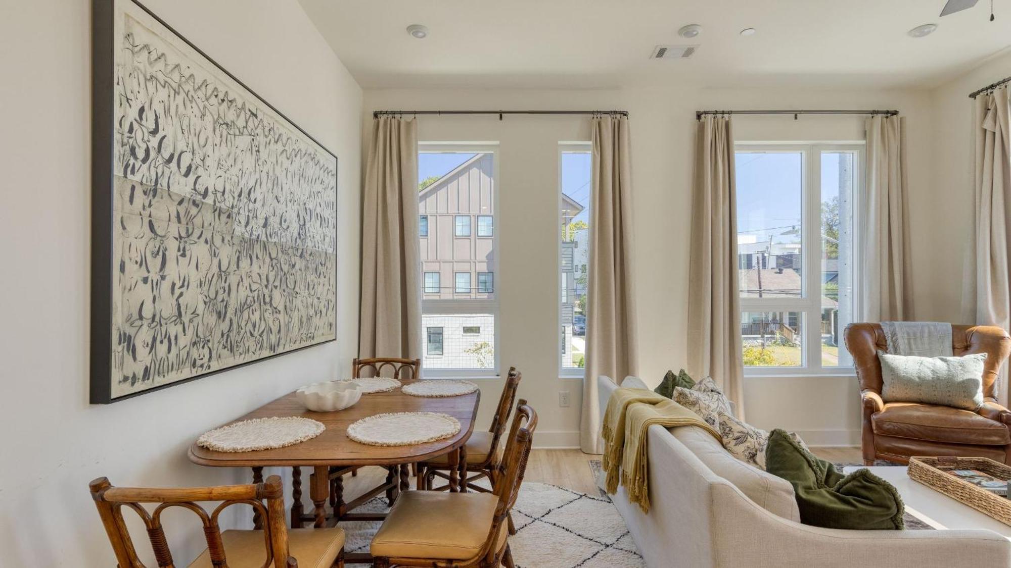 Modern Getaway Minutes From Downtown Five Points Hearth And Hideout By Avantstay Holiday home