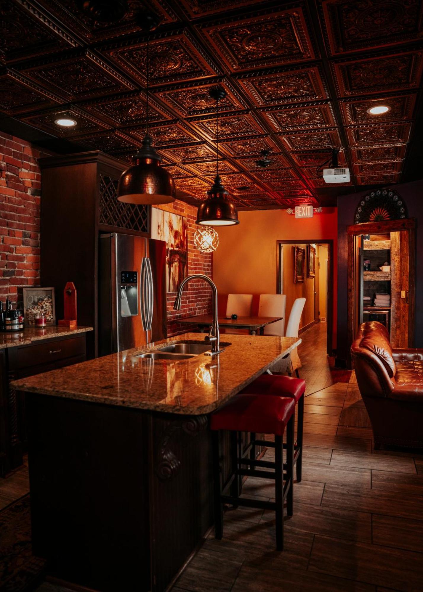 Holiday home Rockstar Mansion By Broadway Nashville