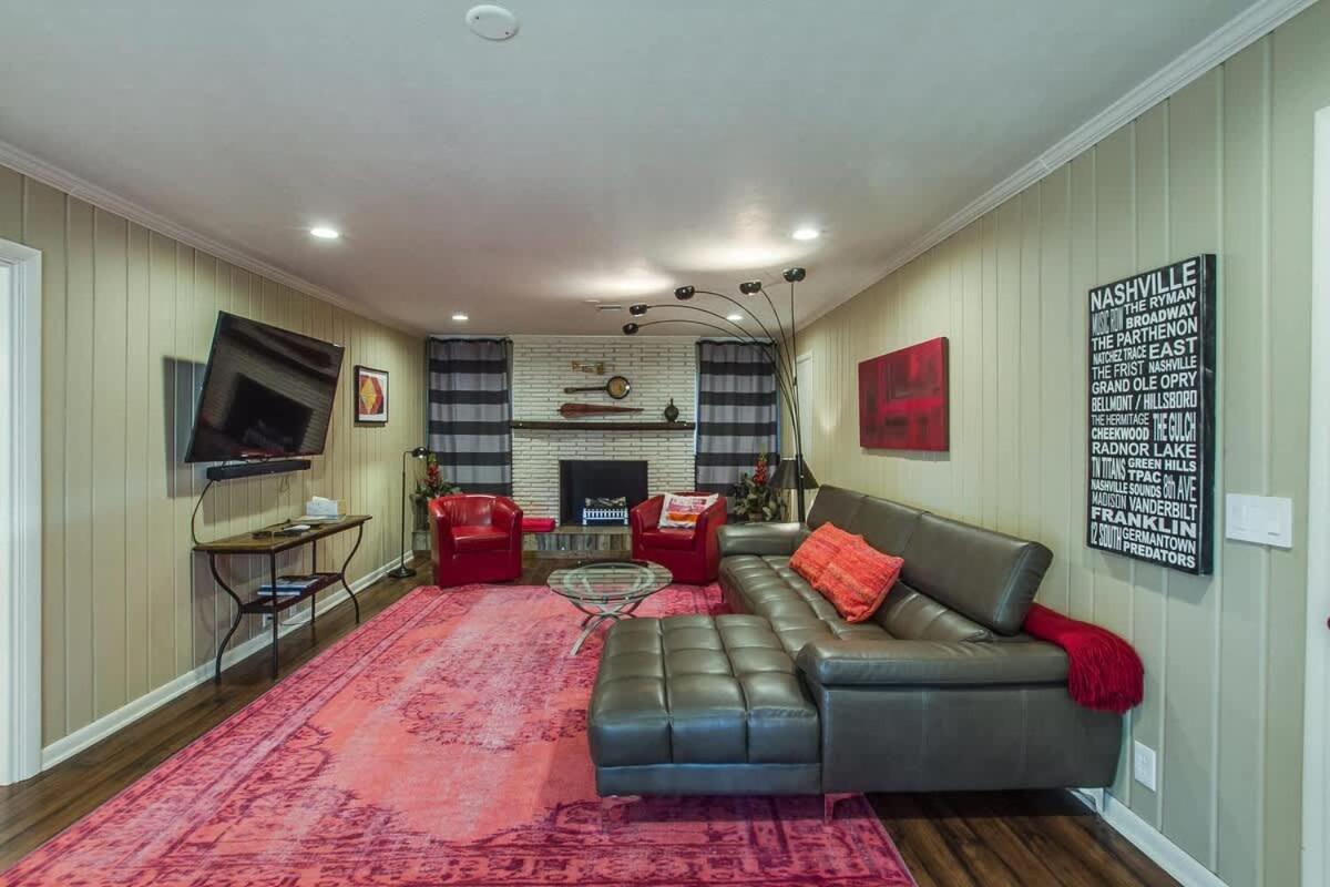 The Graycroft By Local Nashville