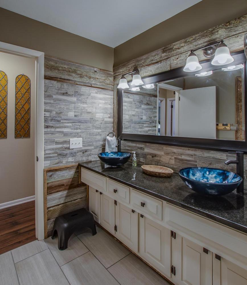 The Graycroft By Local Nashville