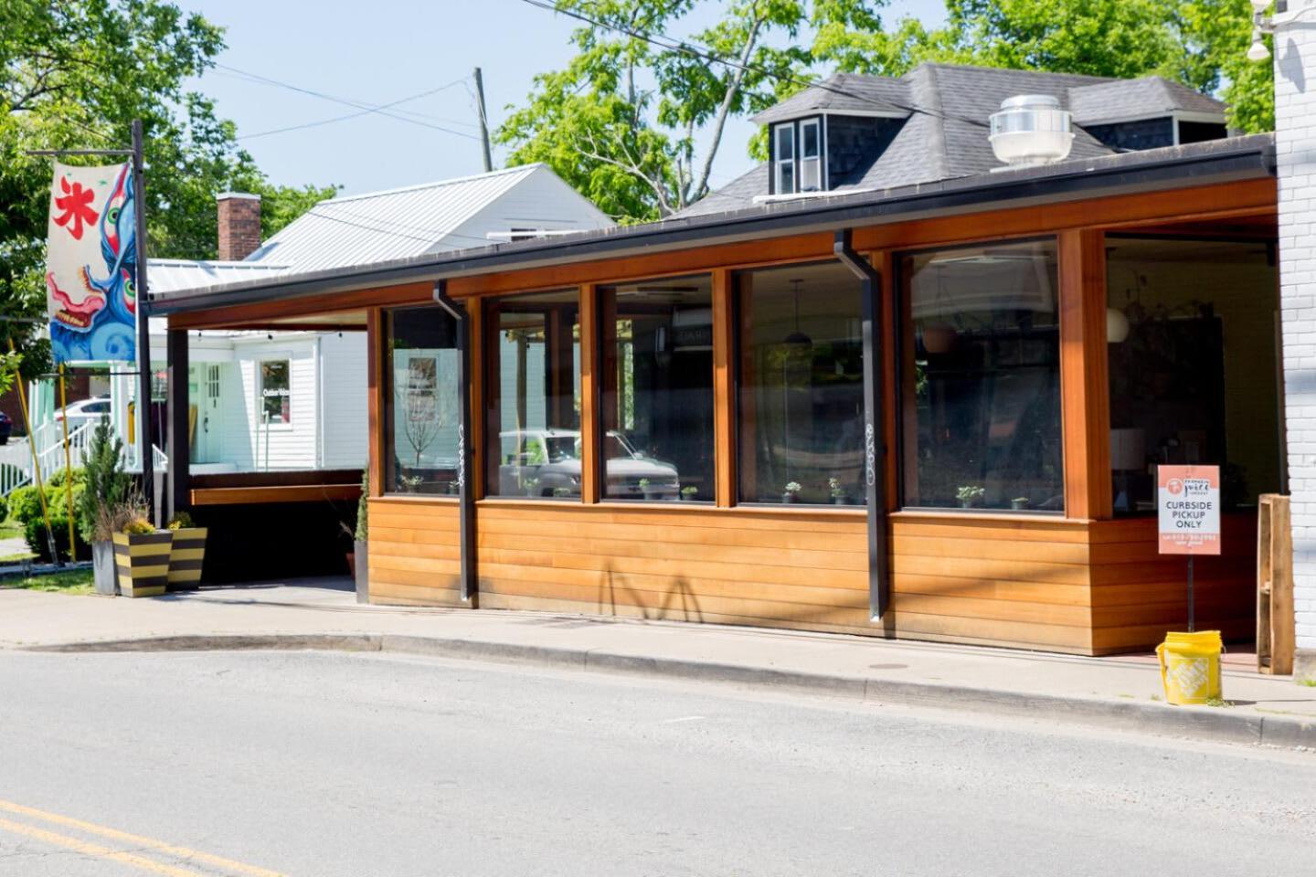 Holiday home Spacious 4 King Belmont Home, 2 Living Rooms, Walk To Belmont & Vanderbilt, Large Dining Table, Smart Tvs, Parking, 24 Hr Hospitality, Near Music Row & Hillsboro Village