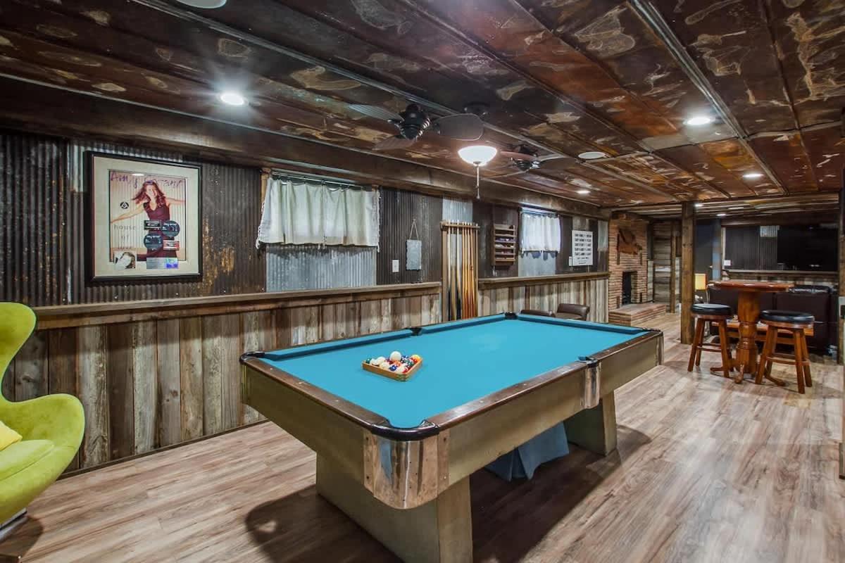 The Graycroft By Local *