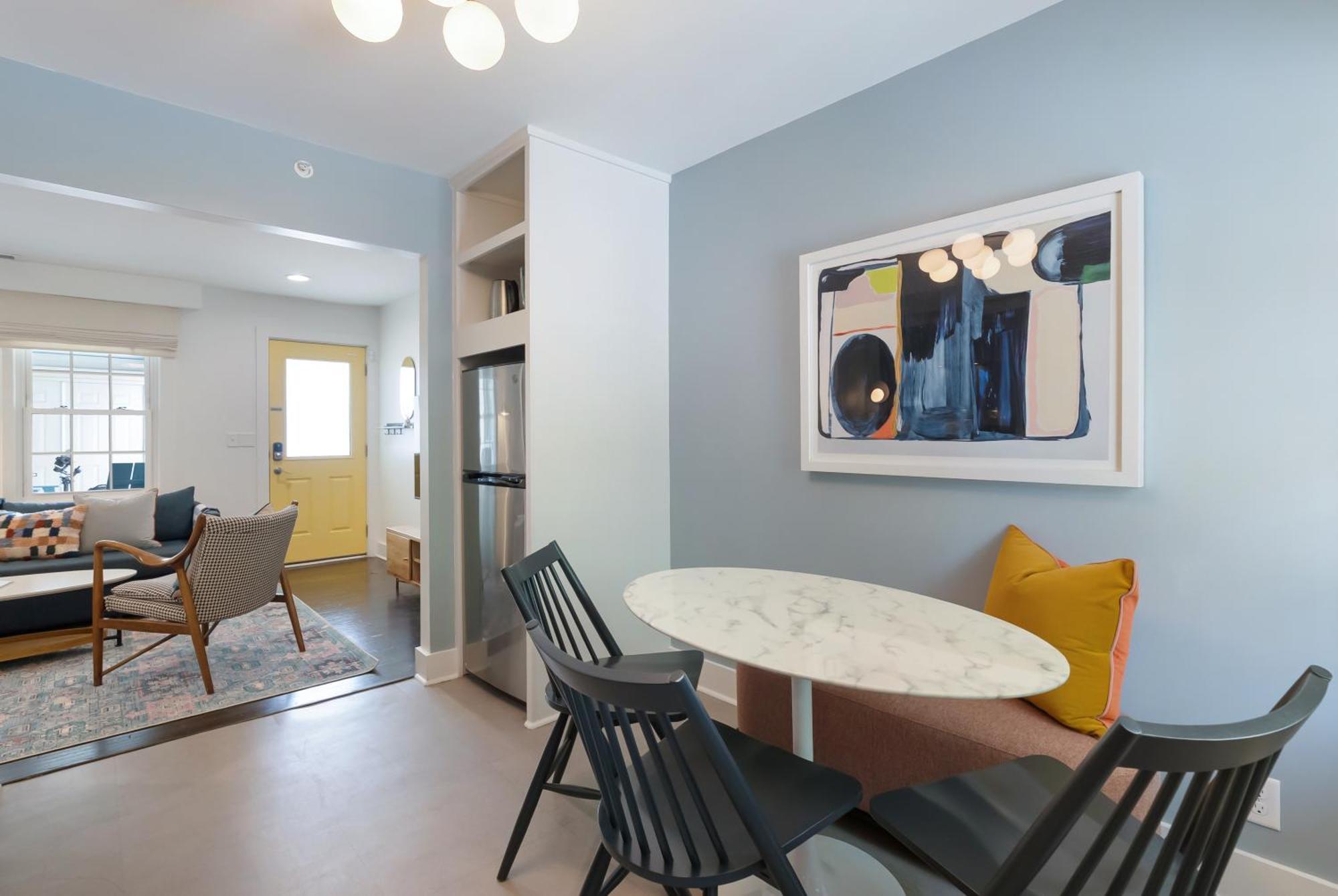 Harmony House Aparthotel