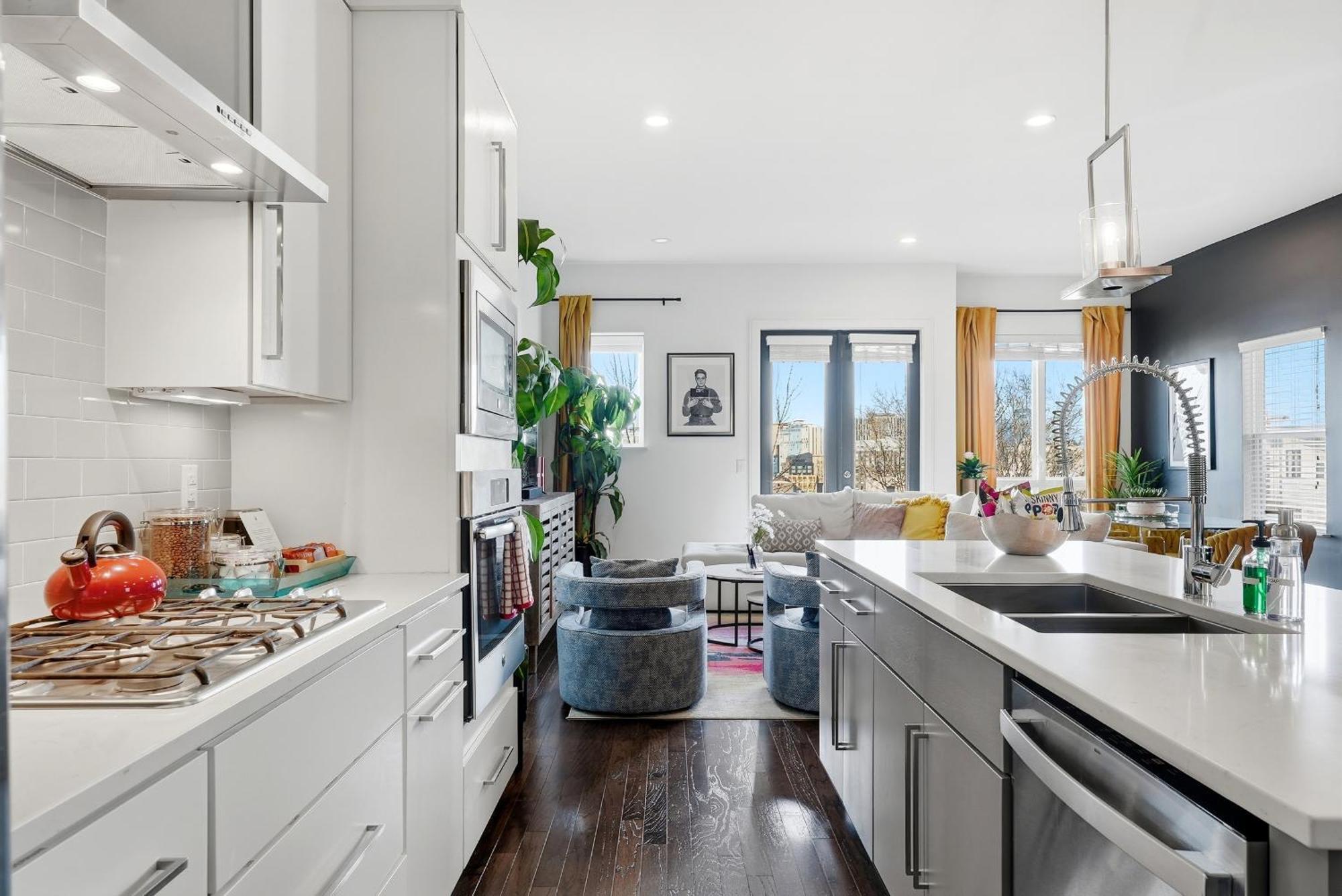 Holiday home New Updates! Skyline Rooftopfirepitwalk To Gulch Nashville