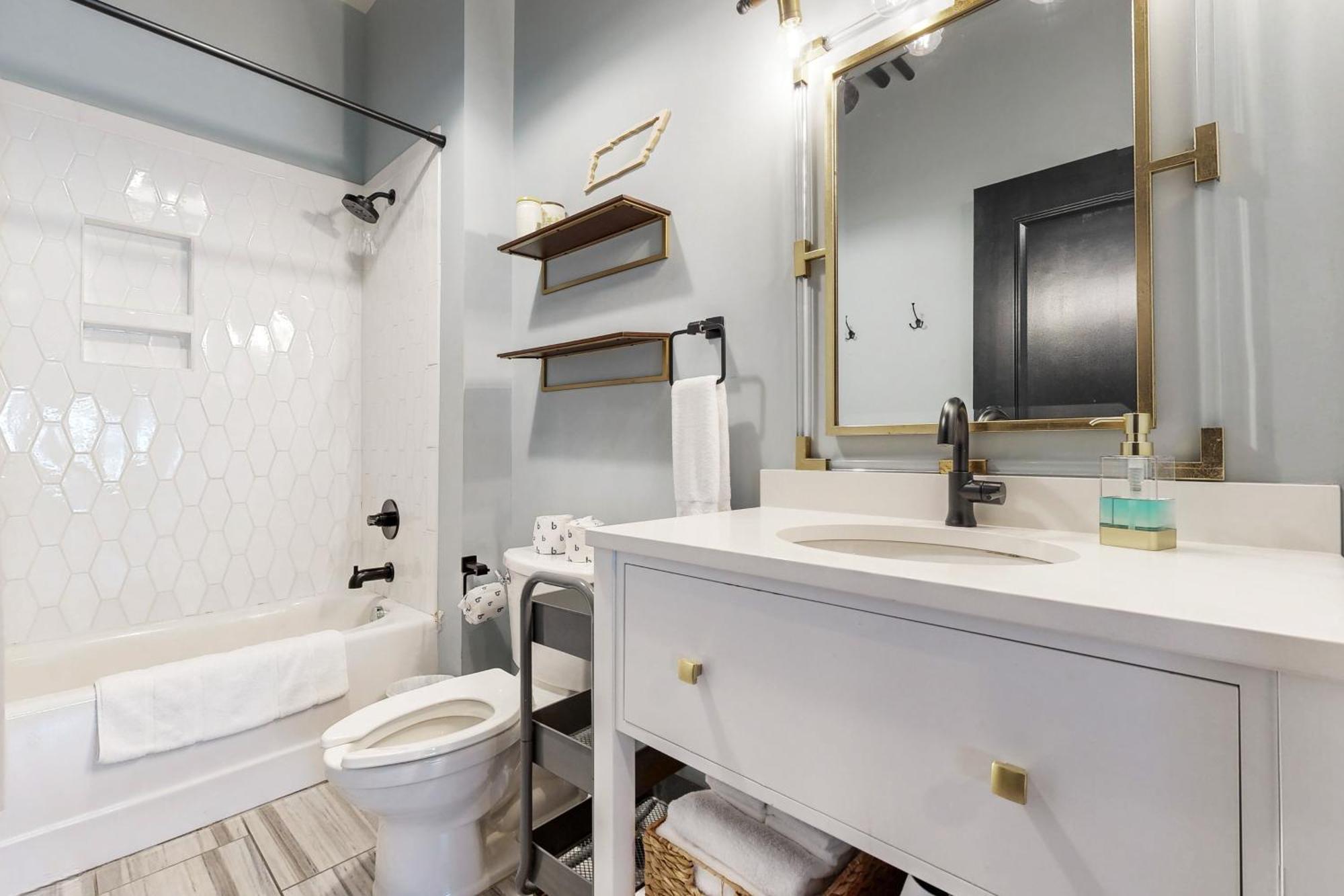 The 1865 #107 Apartment