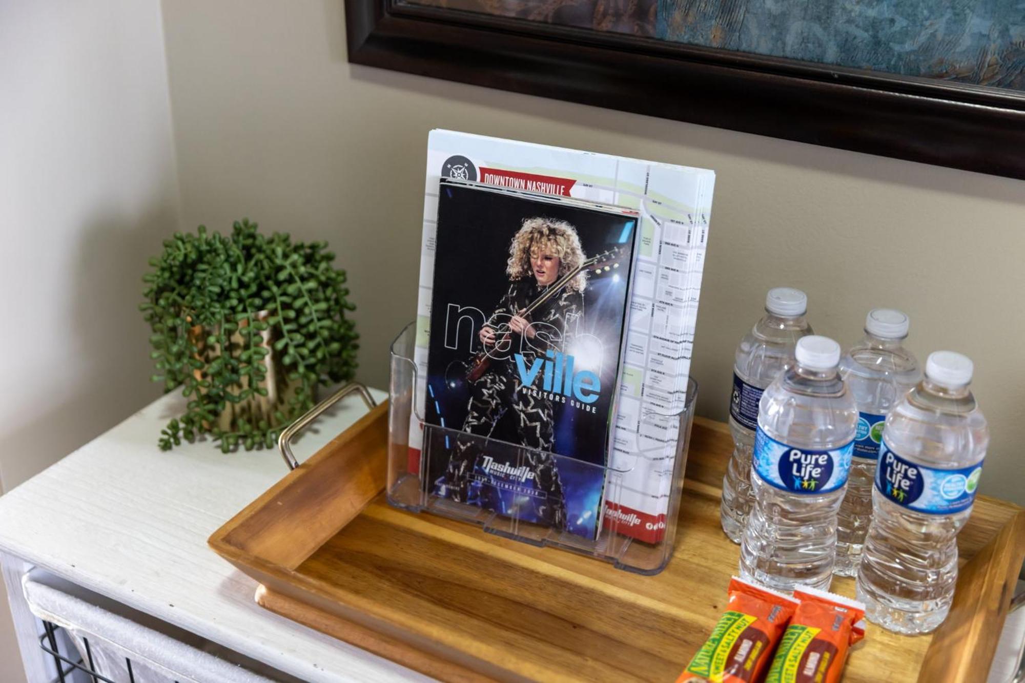 Downtown Riverfront Apartment