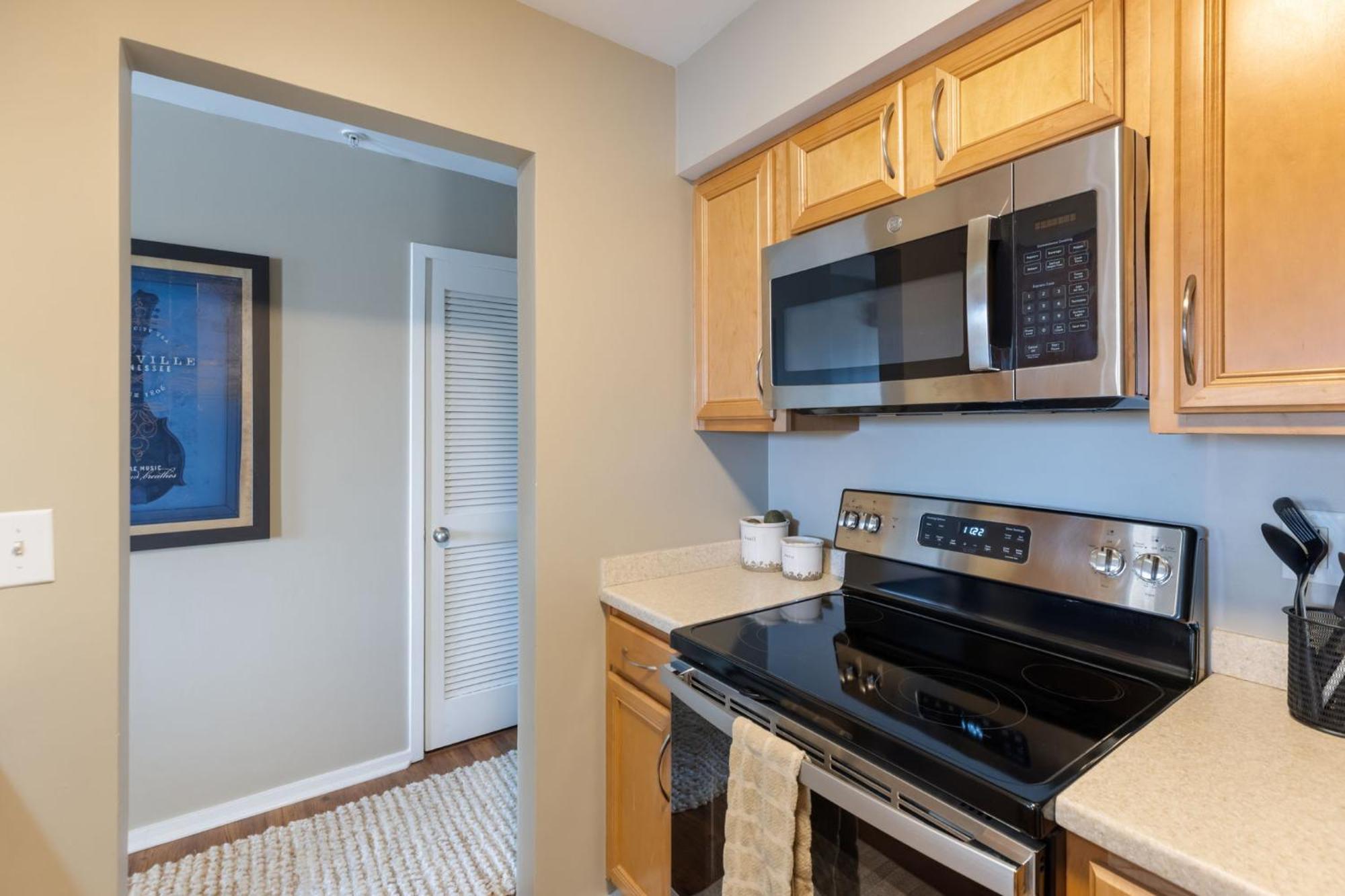 Downtown Riverfront Apartment