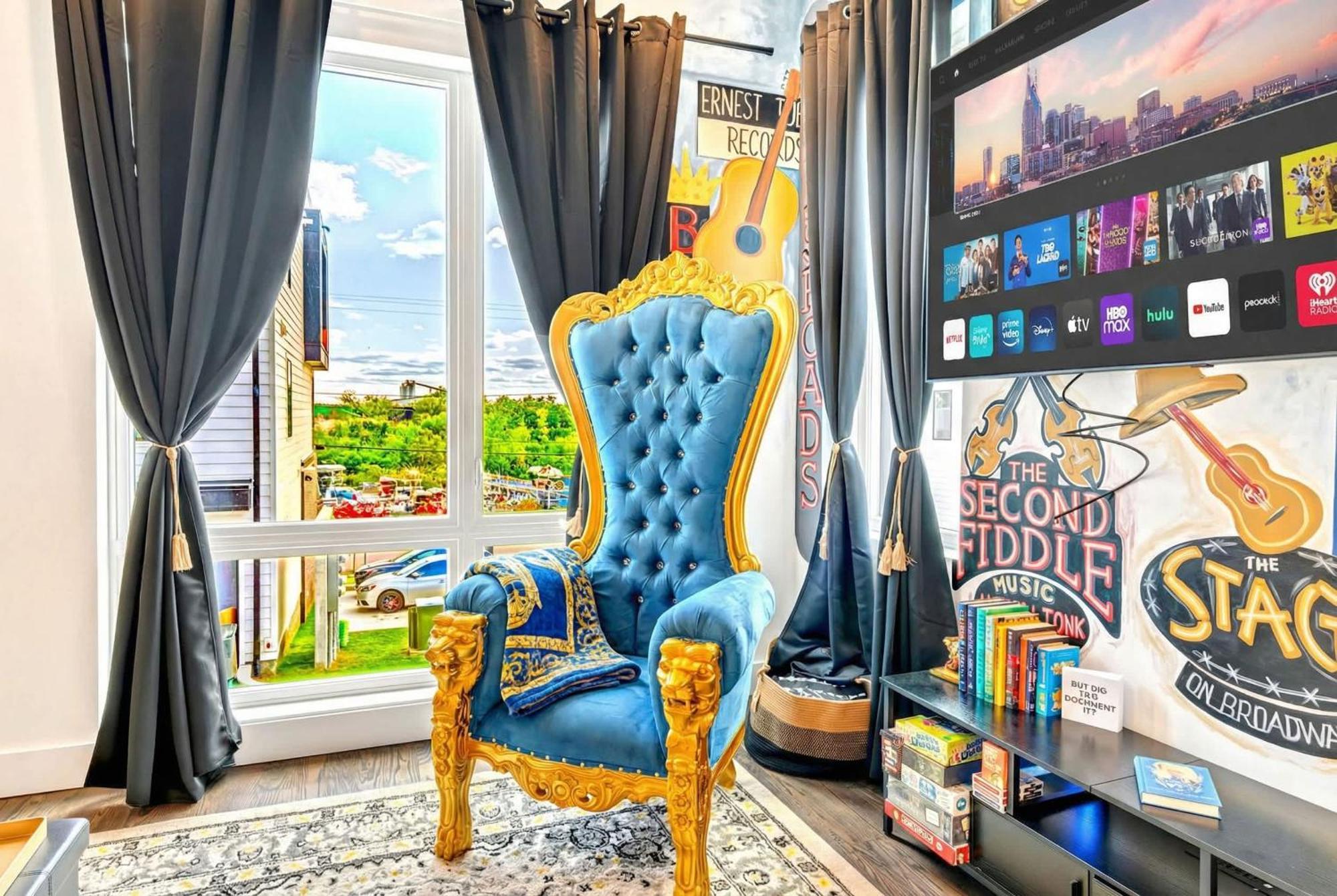 New We Roll Rooftop - Hot Tub With Views - 13 Beds * Nashville