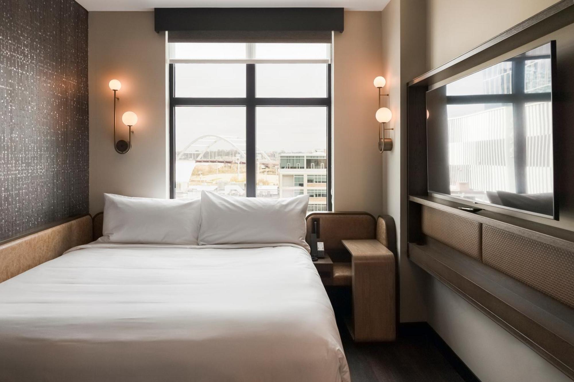 Motto By Hilton Downtown Hotel