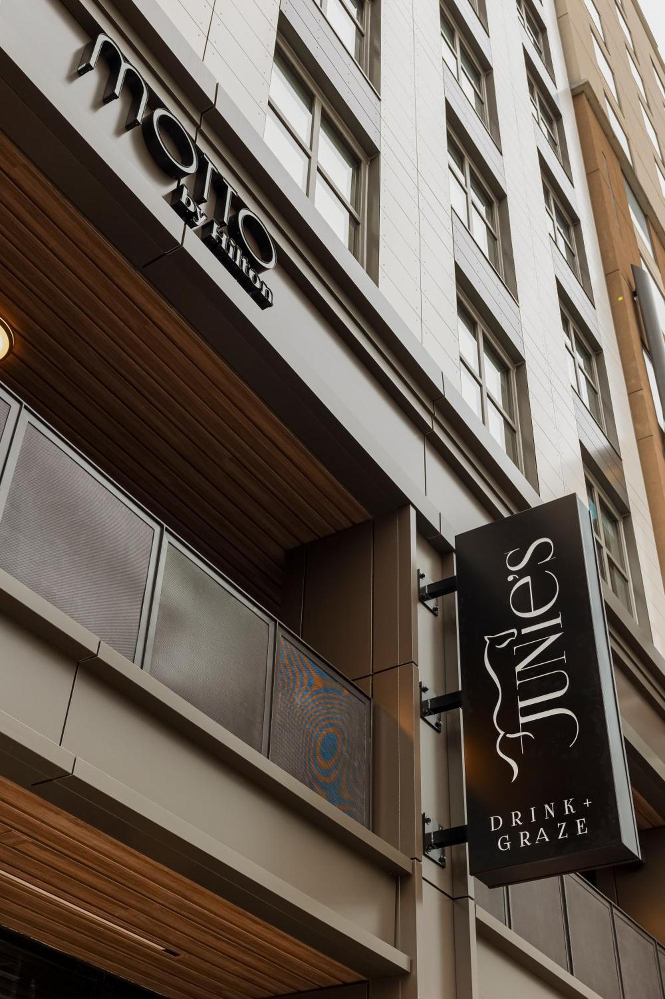 Hotel Motto By Hilton Downtown