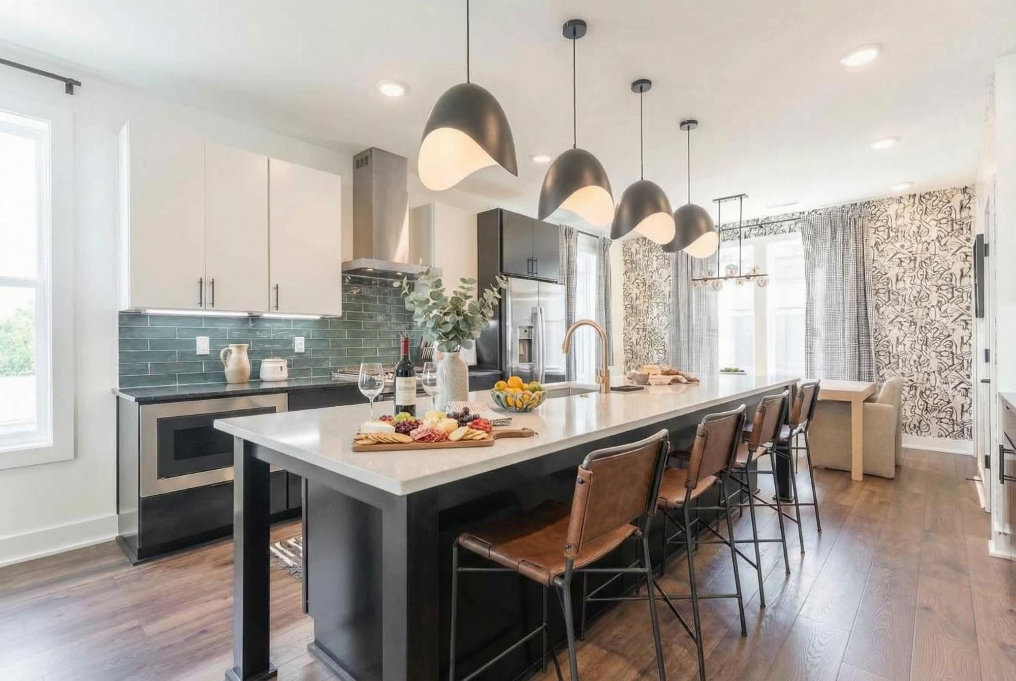 Luxe 4br With Fire Pit Grill And Views Holiday home