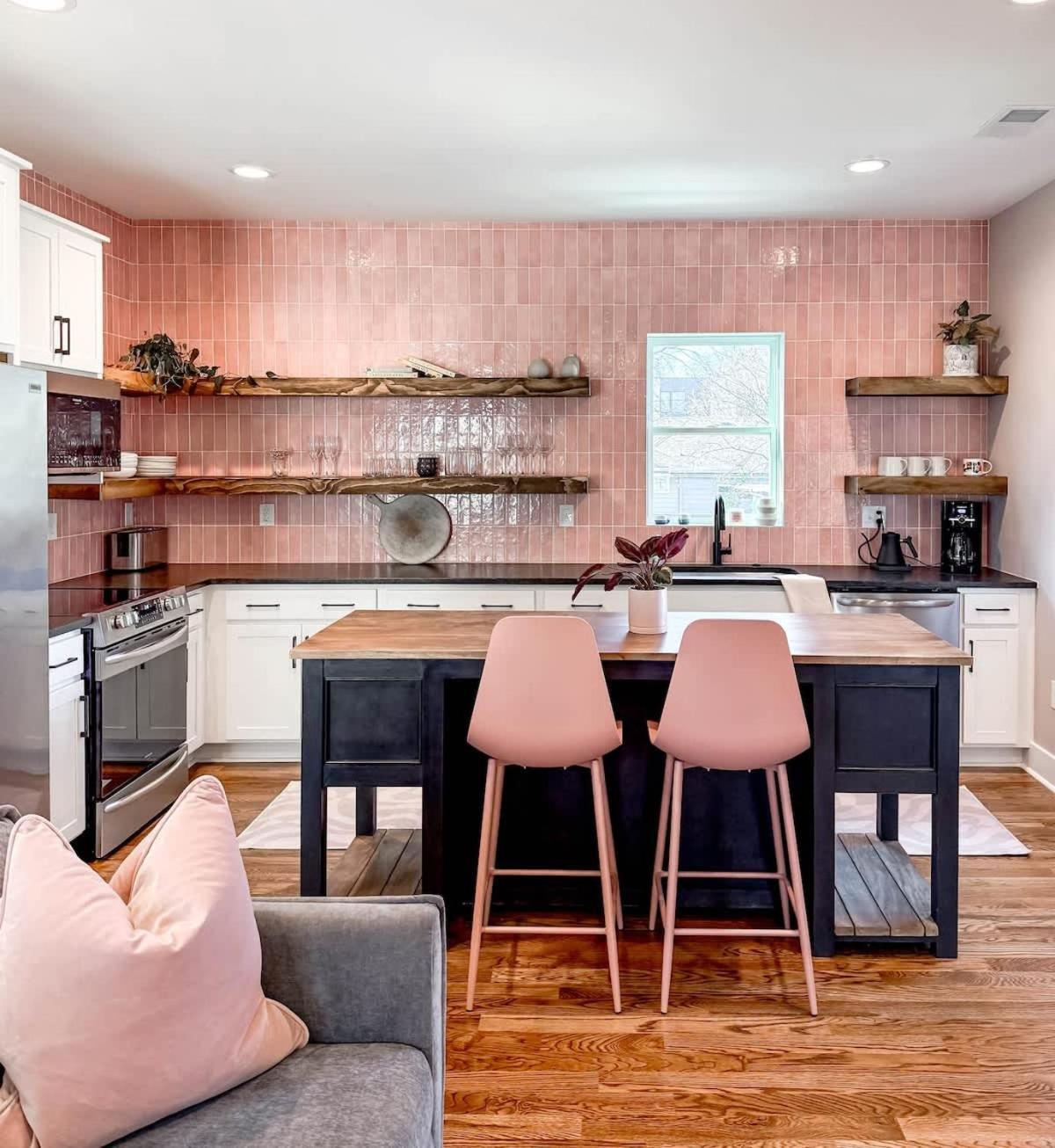 Apartment Pastel Dreams Nashville