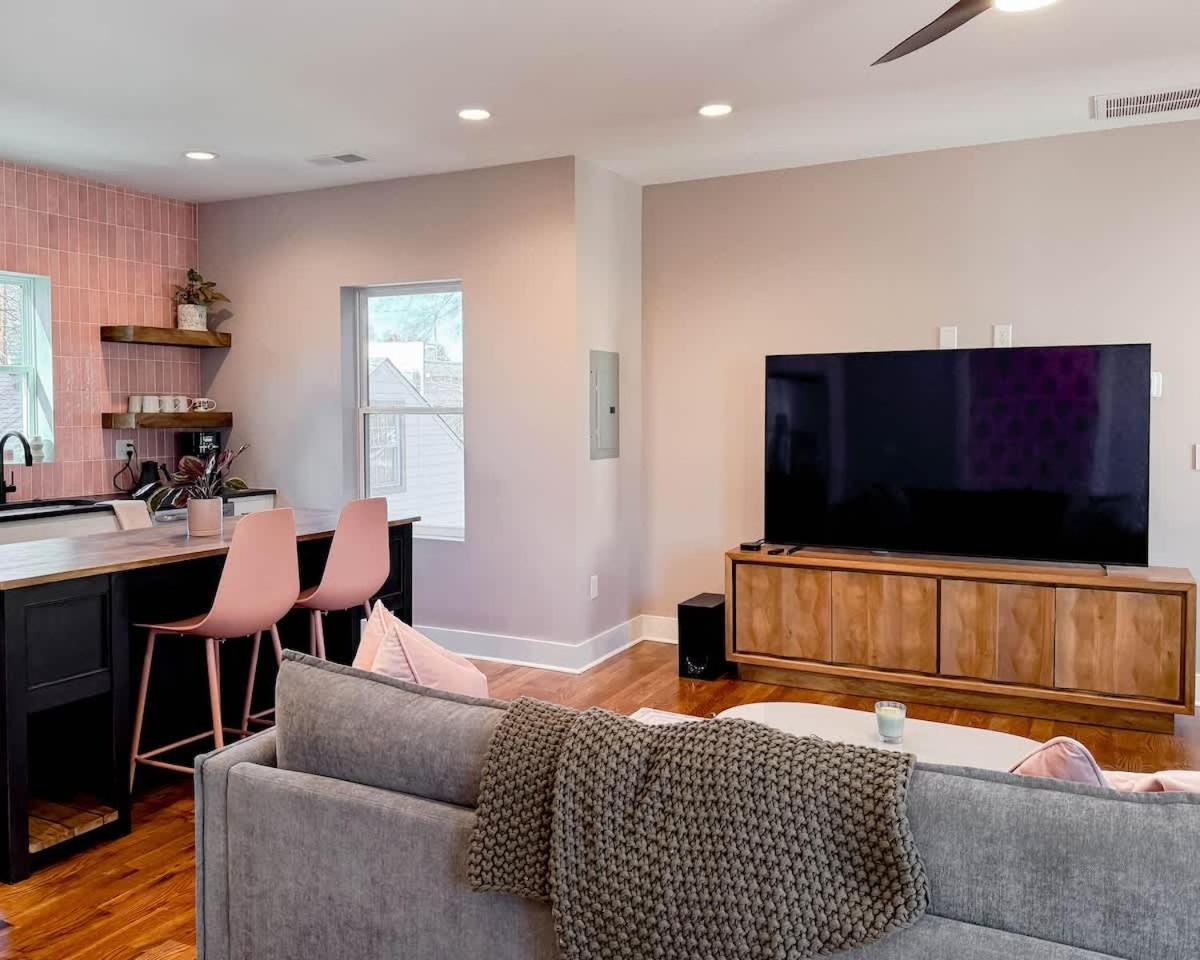 Pastel Dreams Apartment Nashville