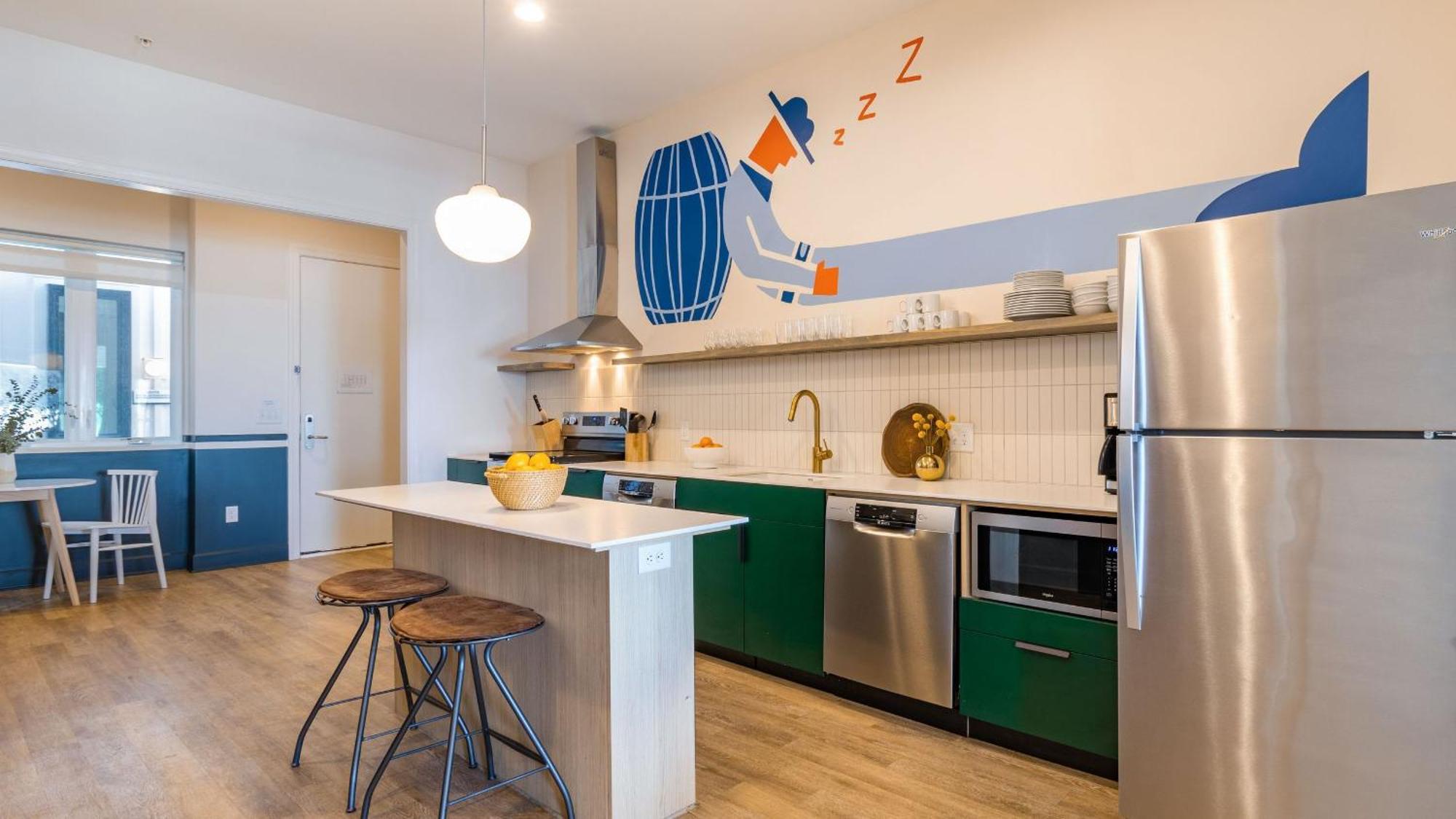 Sleeps 16 3 Units In Downtown Private Balcony Conway By Avantstay Holiday home