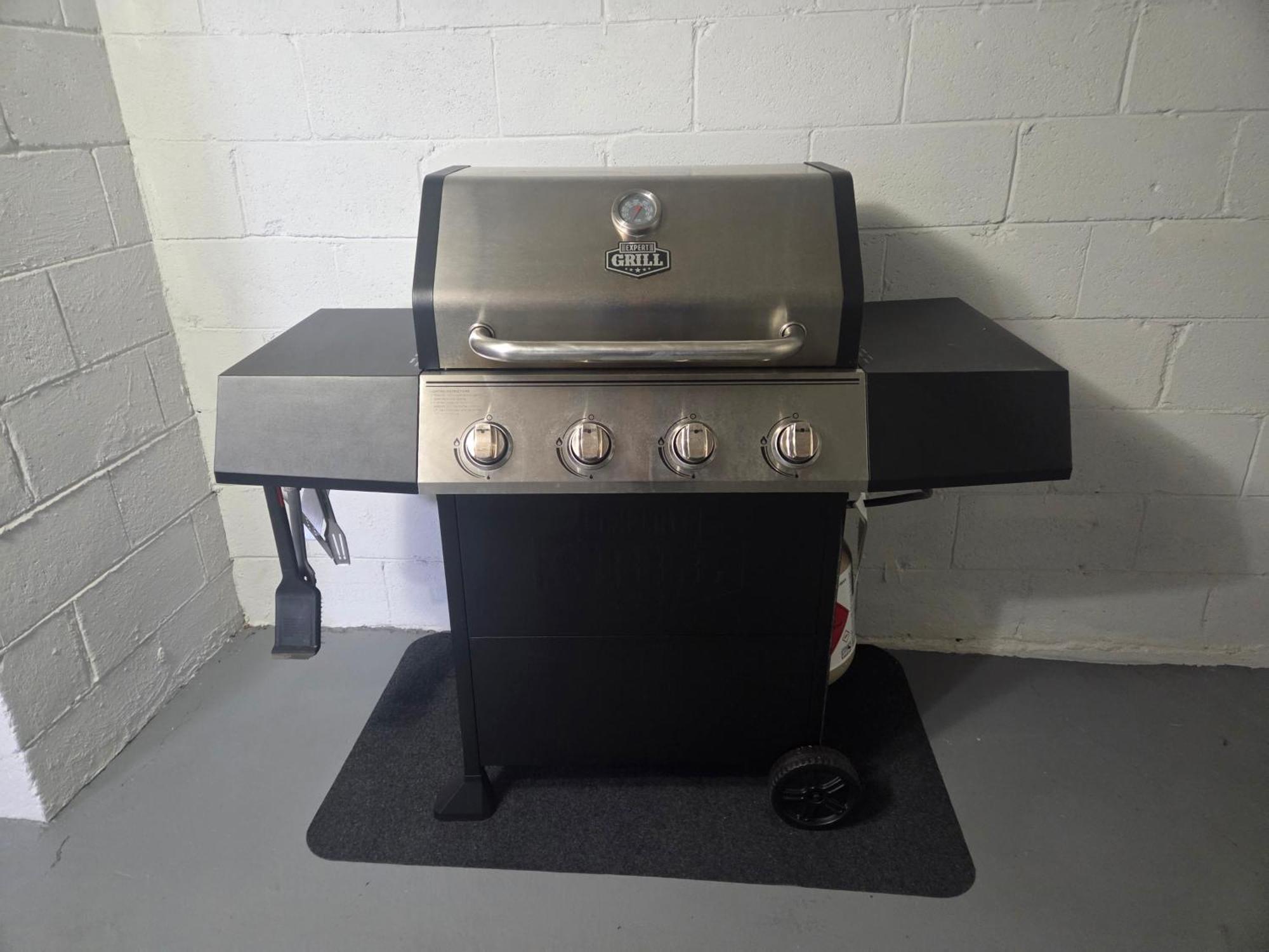 Lakeside Retreat You'll Love! *