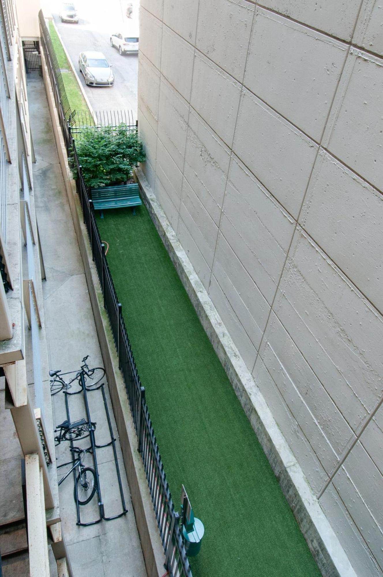 Heart Of Midtown 1bd 1 Ba Condo! Holiday home