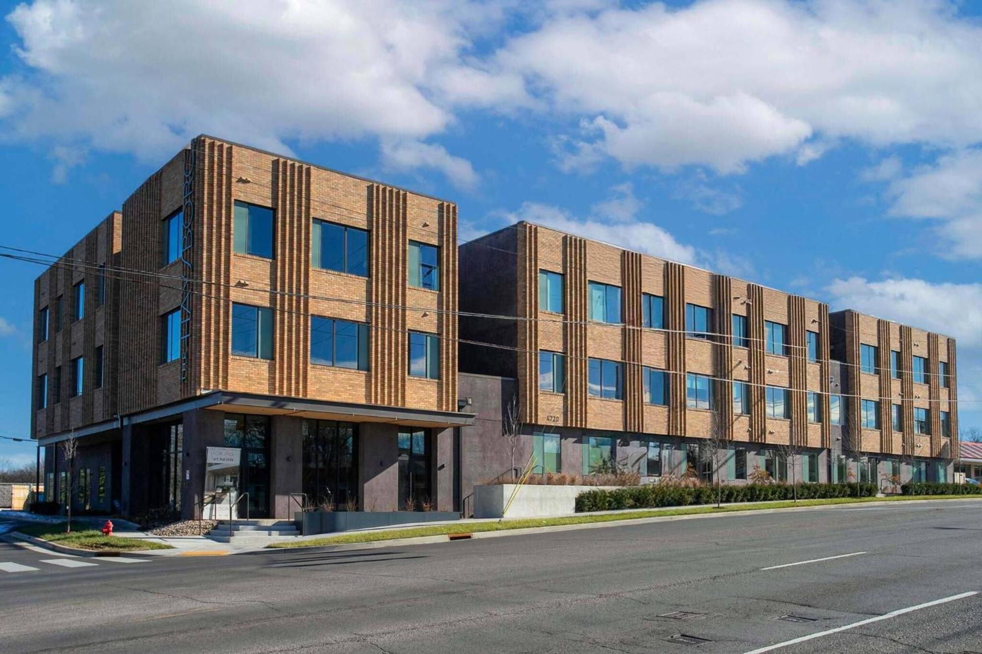 2 Bedroom + Loft Condo, Coffee Shop In Building Apartment