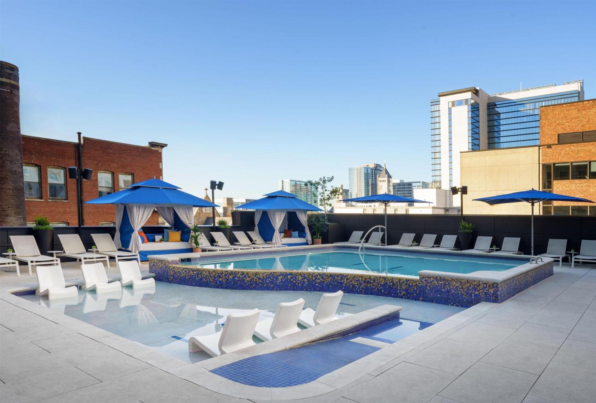 Hotel Tempo By Hilton Downtown Nashville