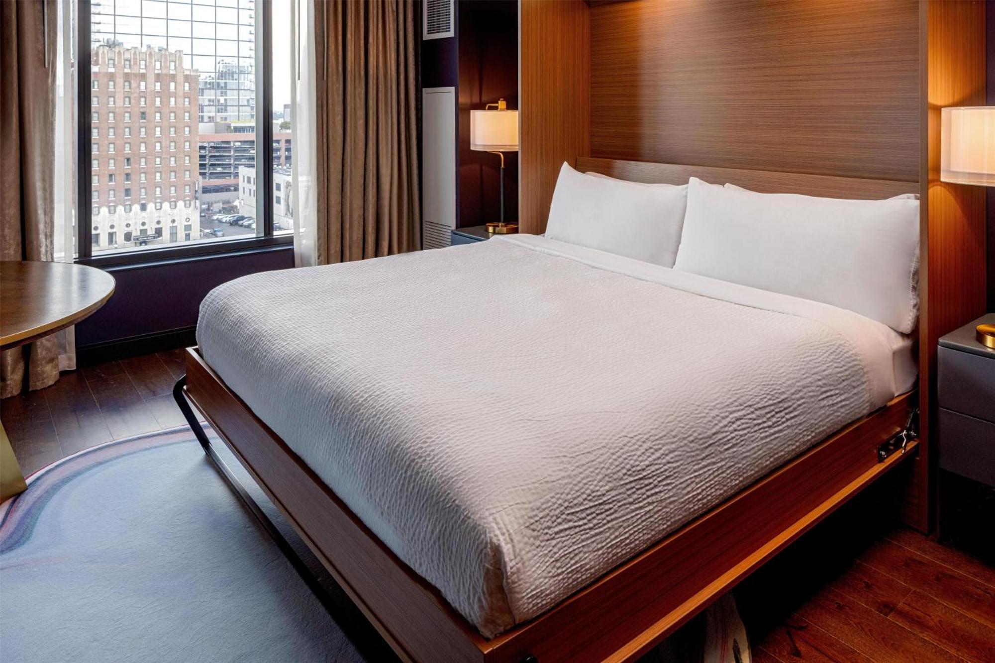 Tempo By Hilton Downtown