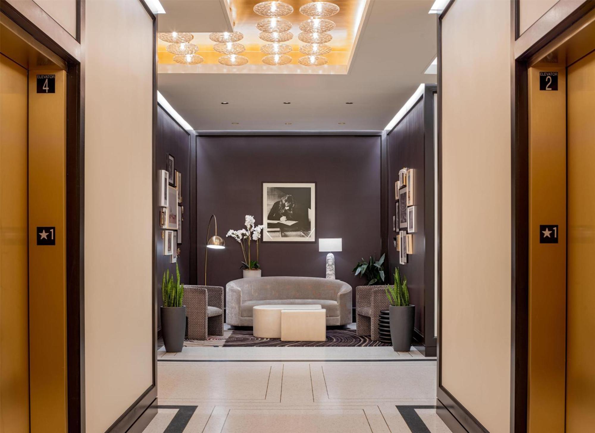 Hotel Tempo By Hilton Downtown