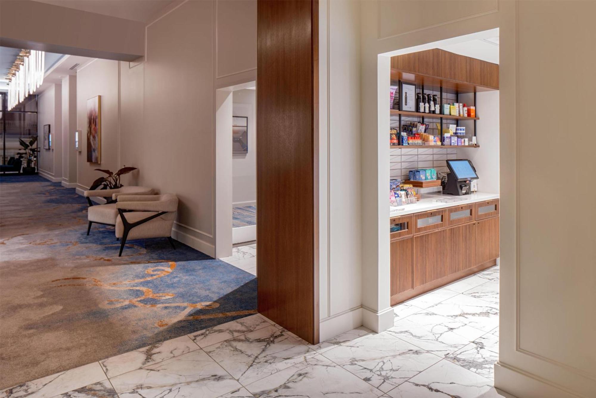 Tempo By Hilton Downtown