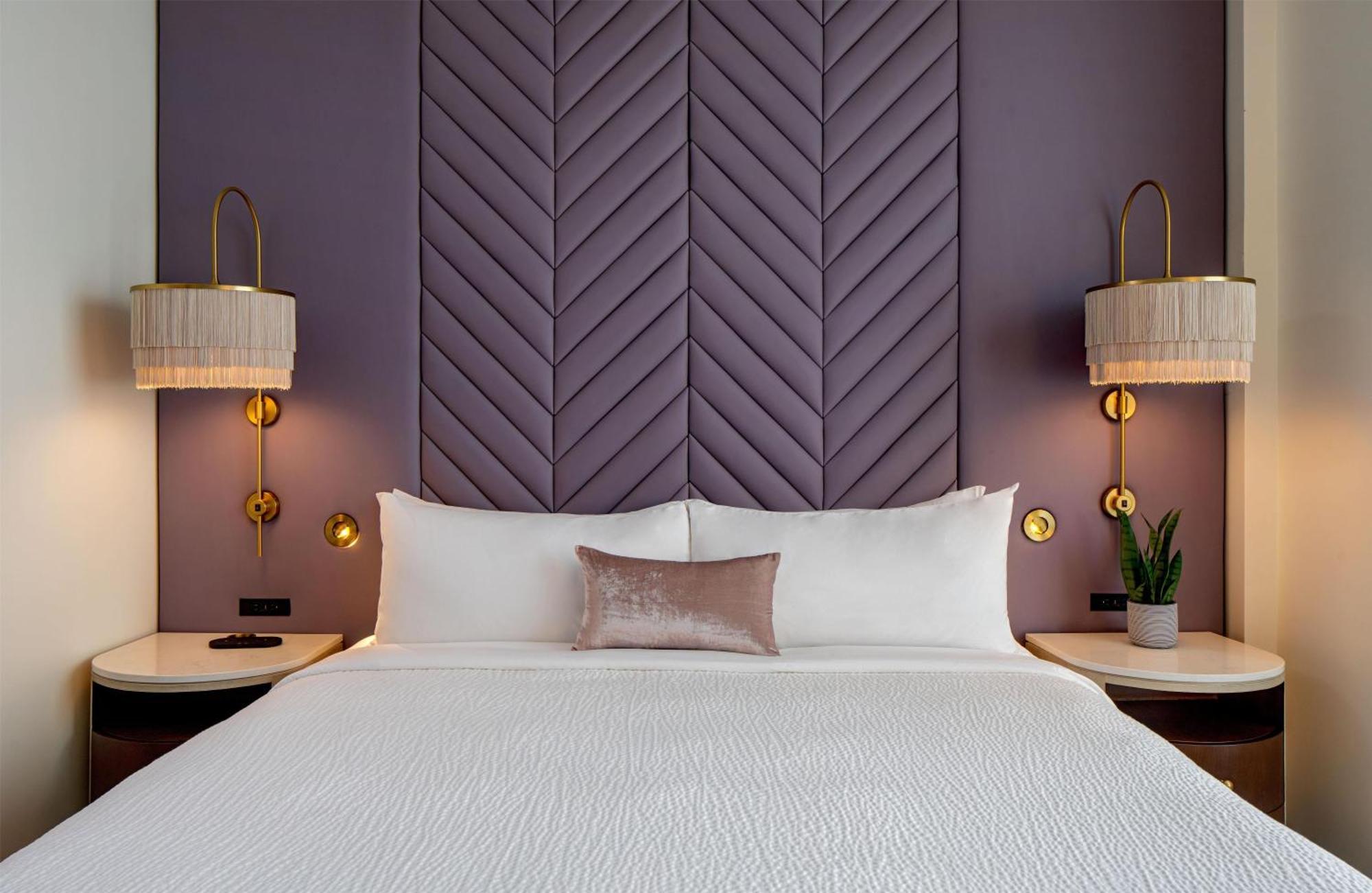 Hotel Tempo By Hilton Downtown Nashville