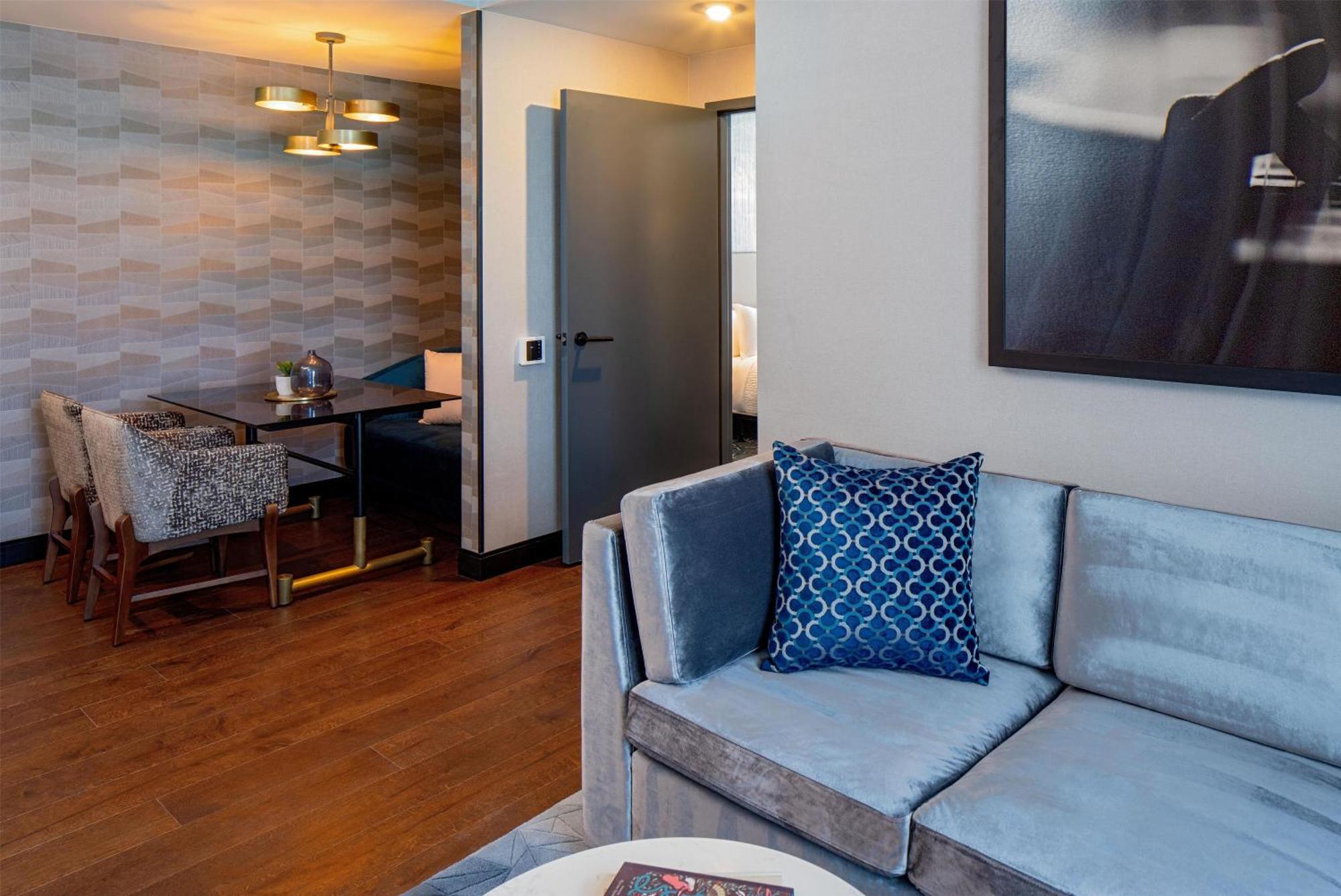 Tempo By Hilton Downtown Hotel Nashville