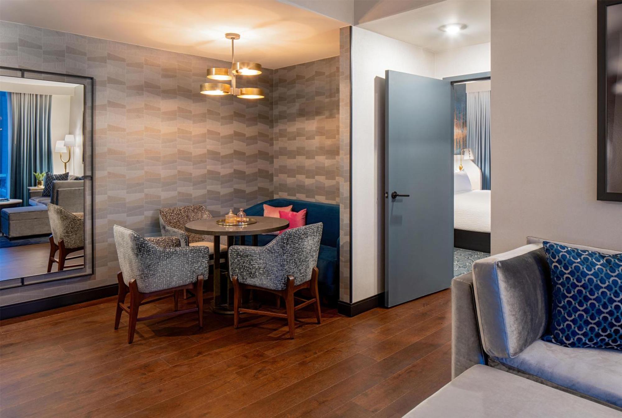 Tempo By Hilton Downtown Hotel Nashville