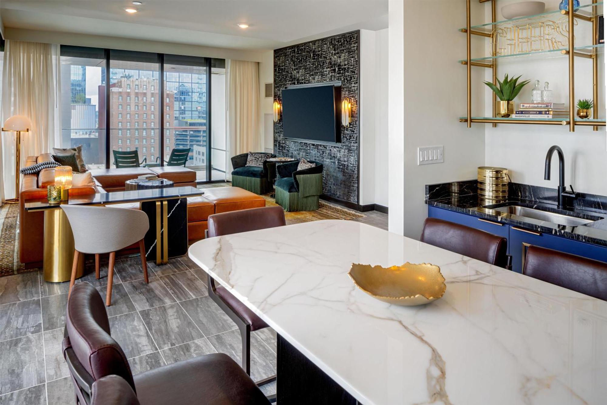 Hotel Tempo By Hilton Downtown