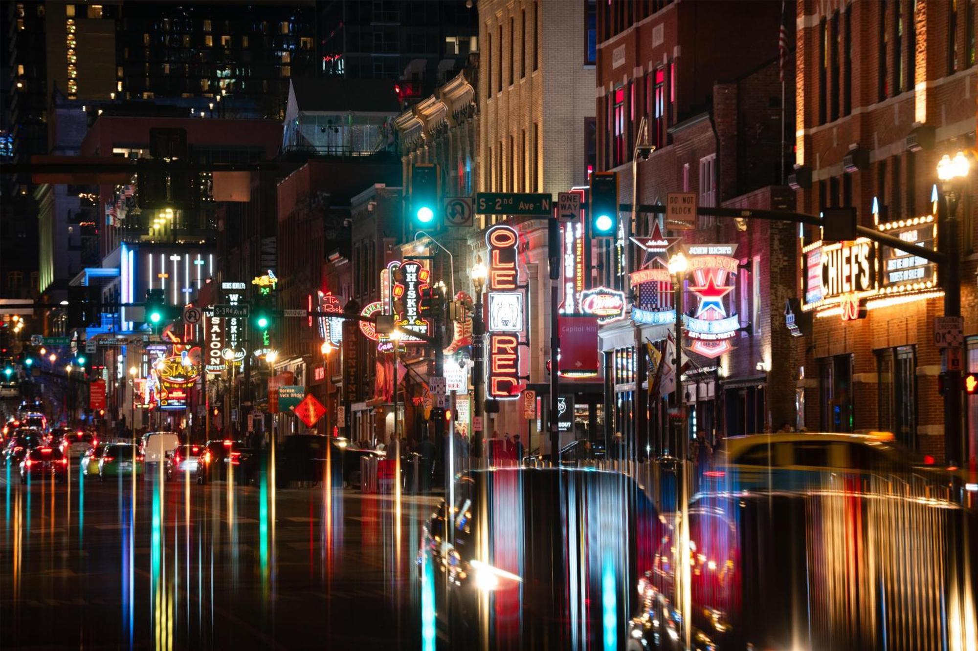 Hotel Motto By Hilton Downtown 4*