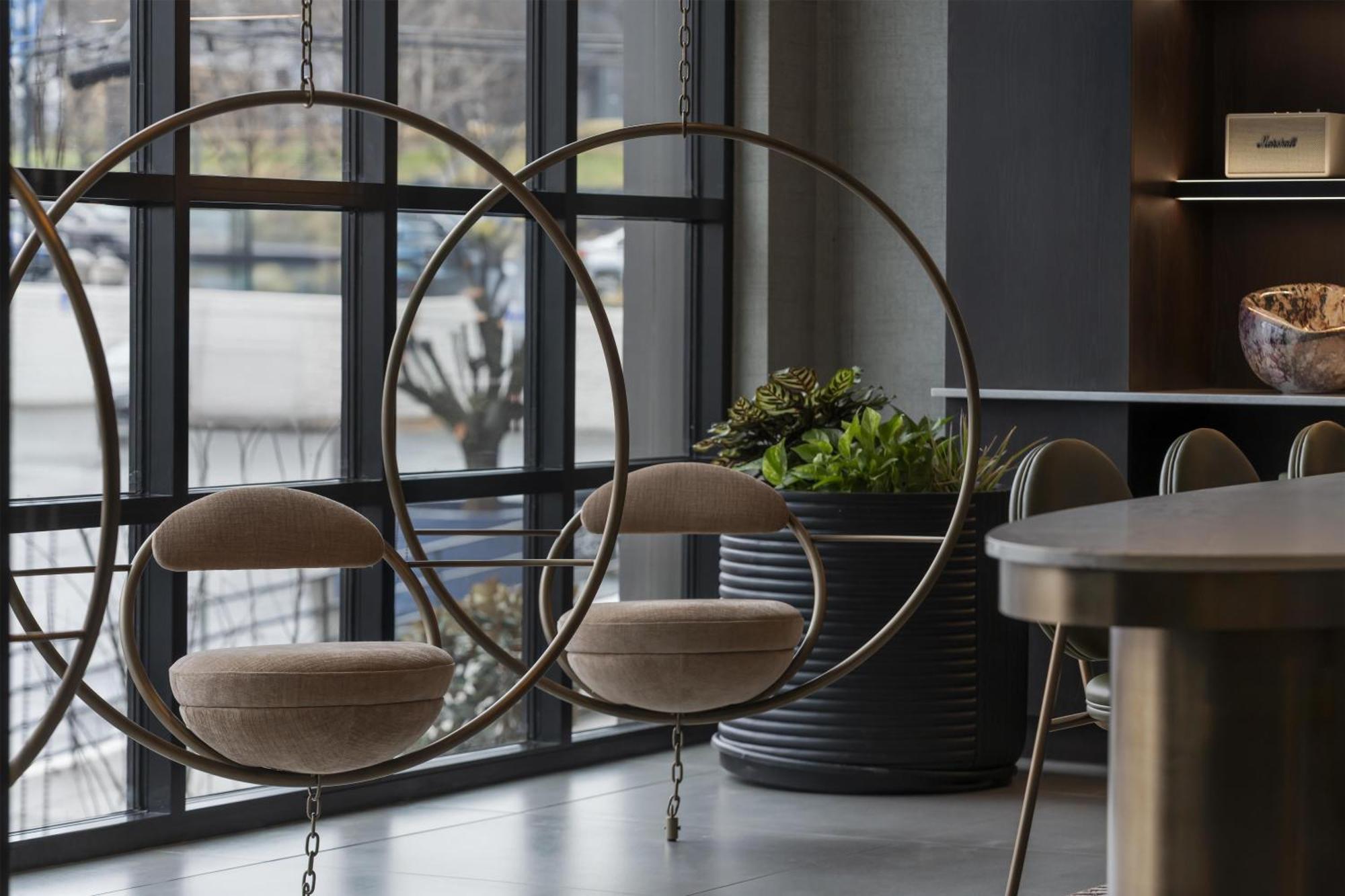 Hotel Motto By Hilton Downtown Nashville