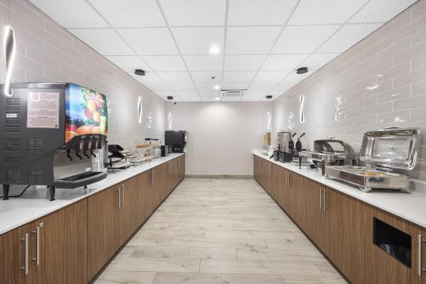 La Quinta By Wyndham Airport/opryland