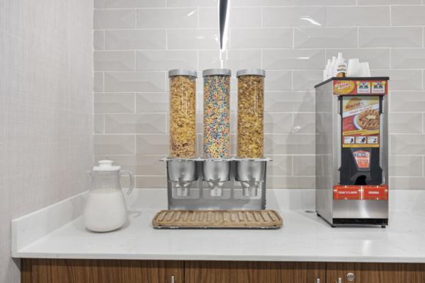 La Quinta By Wyndham Airport/opryland 3*