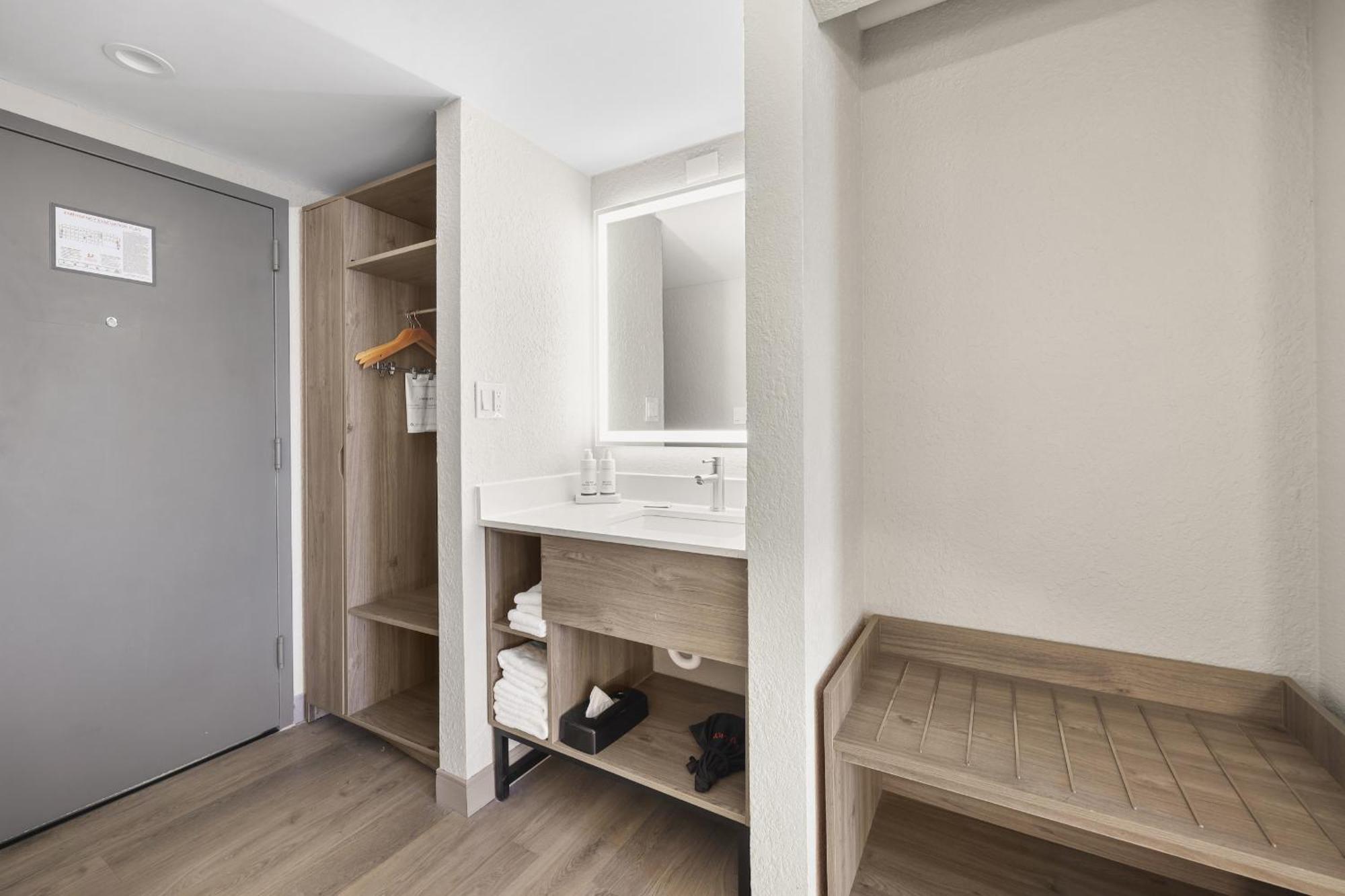 La Quinta By Wyndham Airport/opryland 3* Nashville