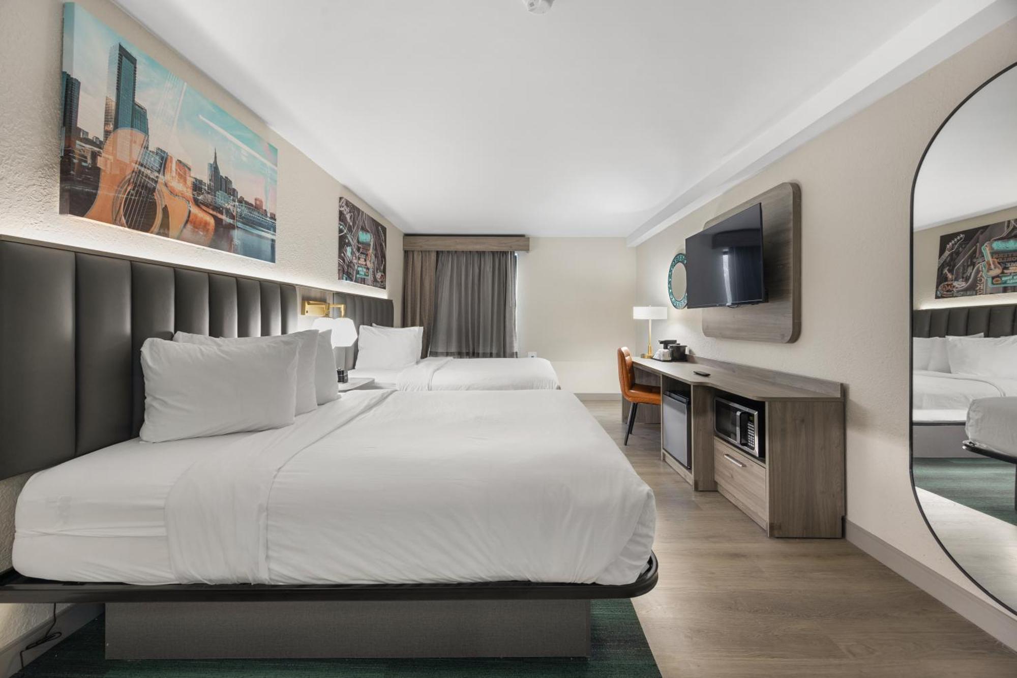 La Quinta By Wyndham Airport/opryland Hotel