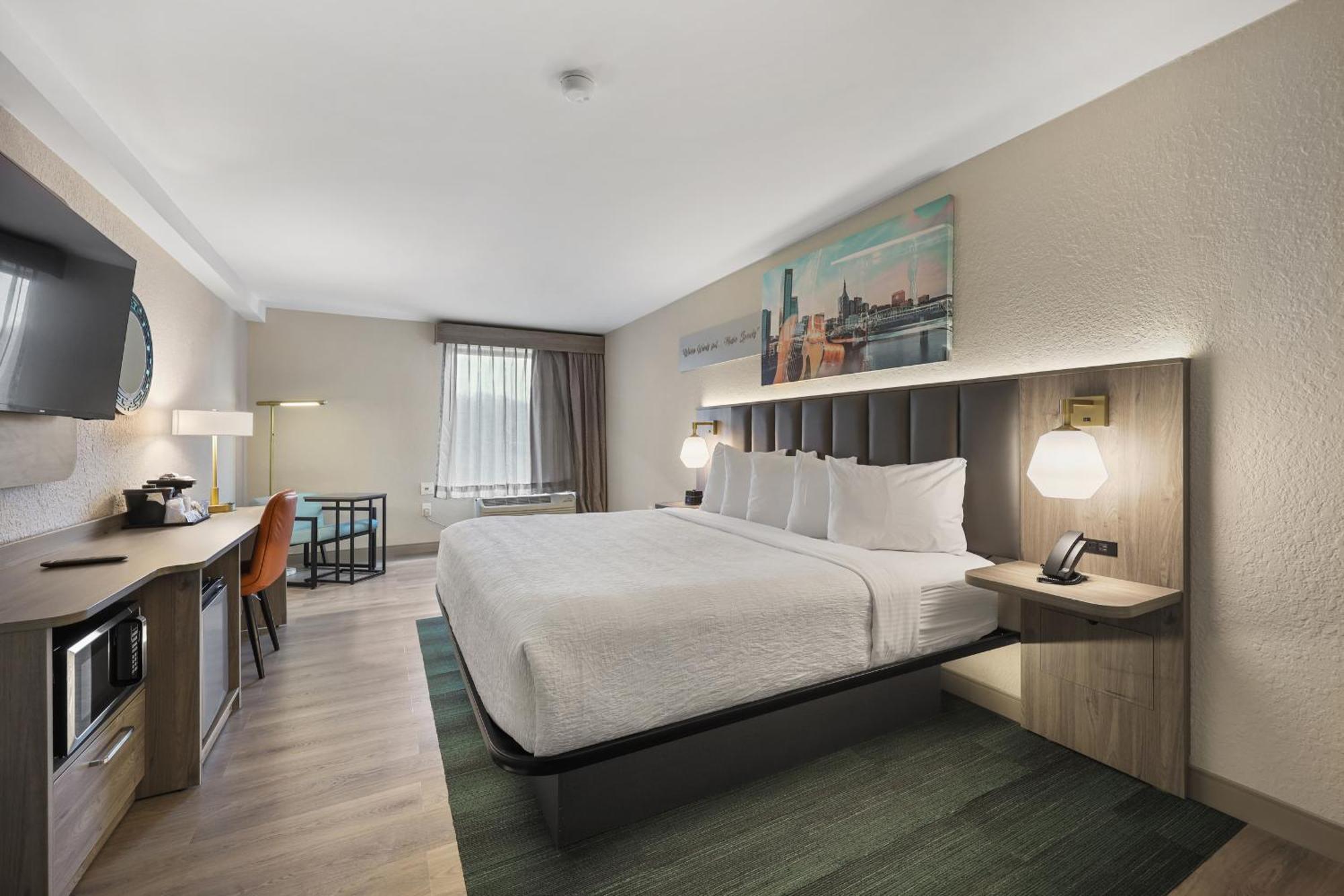 La Quinta By Wyndham Airport/opryland Nashville