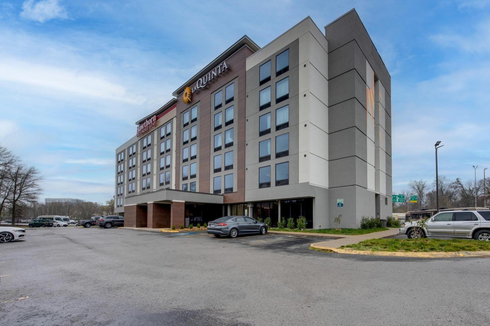 La Quinta By Wyndham Airport/opryland Hotel