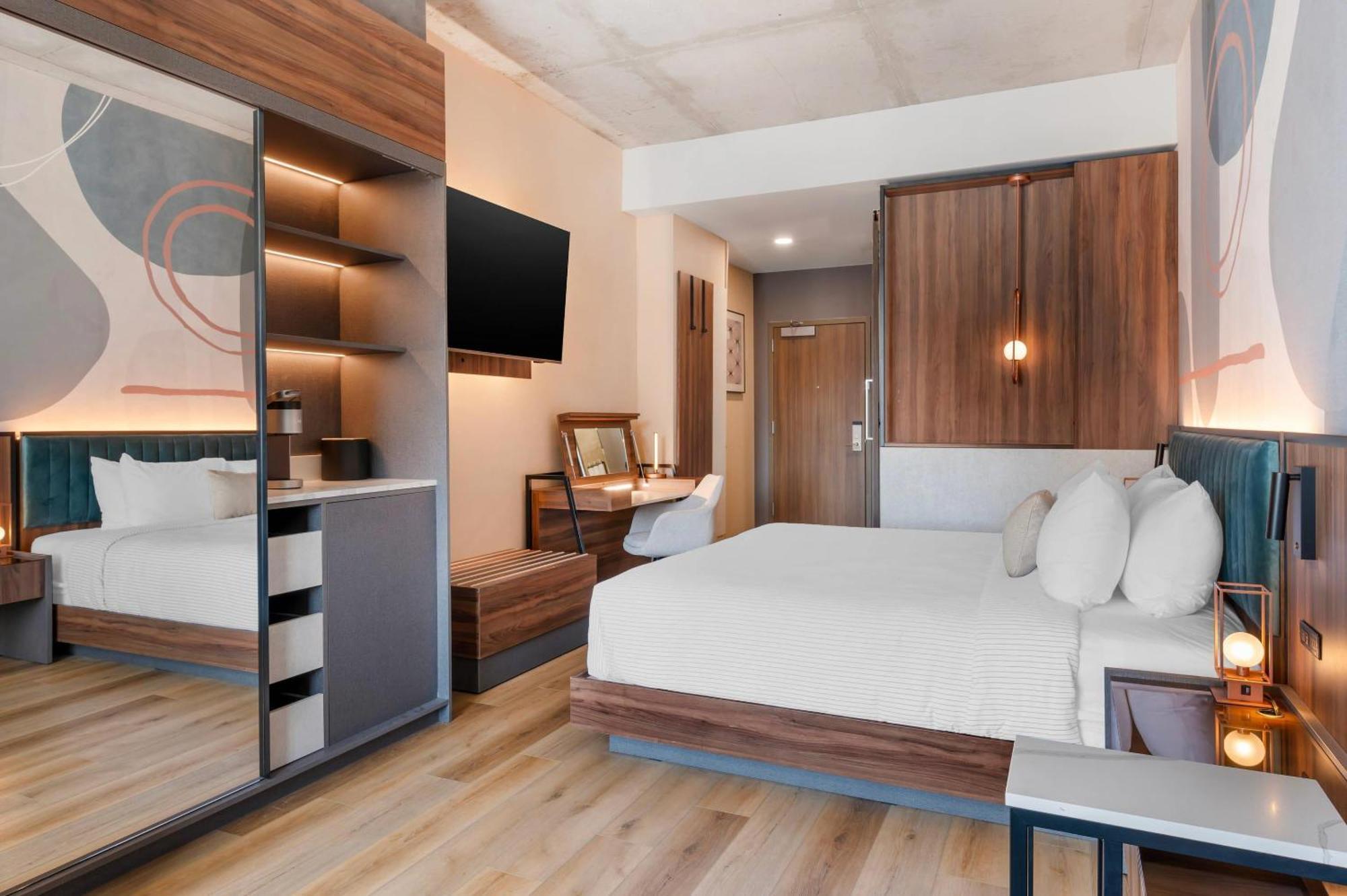 Cambria Midtown Hotel