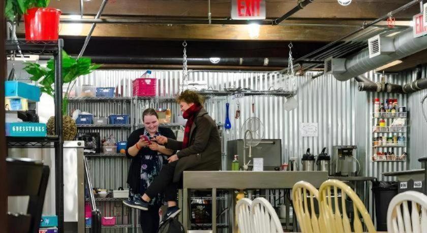 Downtown - Adults Only Hostel