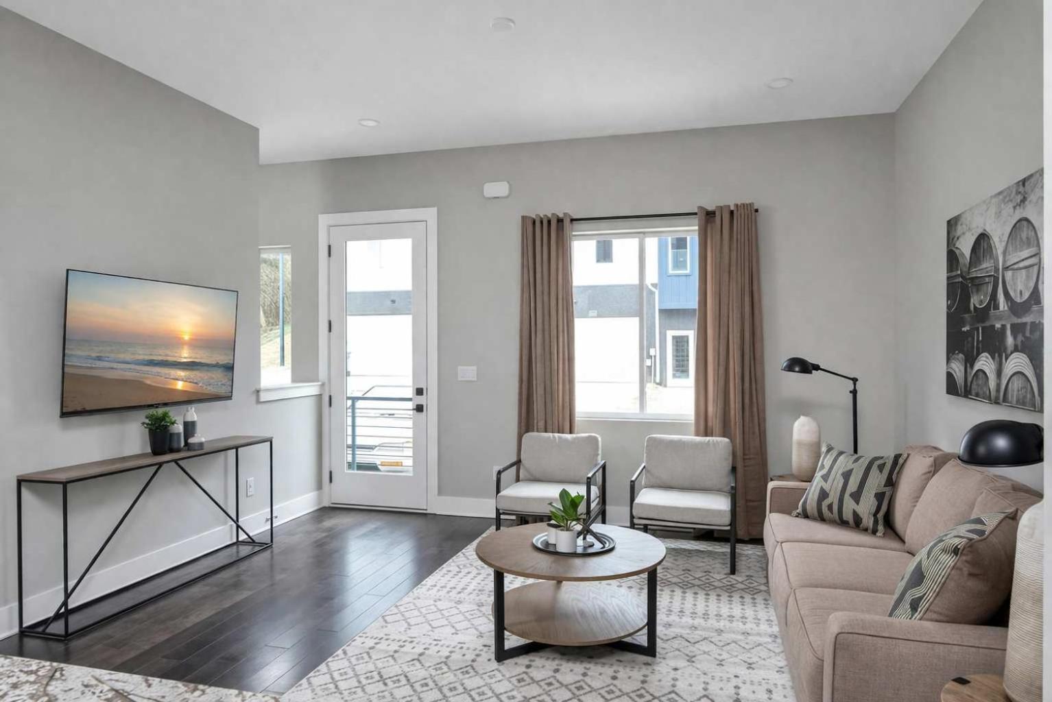 Holiday home New - Rooftop Views - Hot Tub *