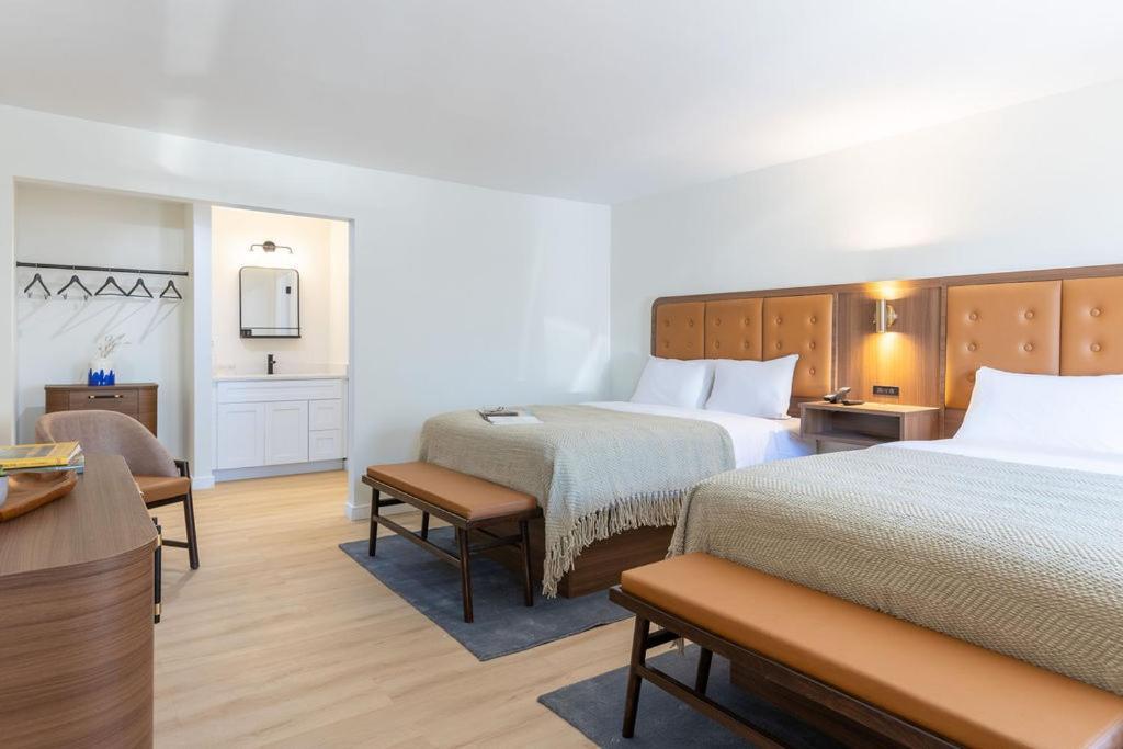 Salt Ranch Hotel 3*