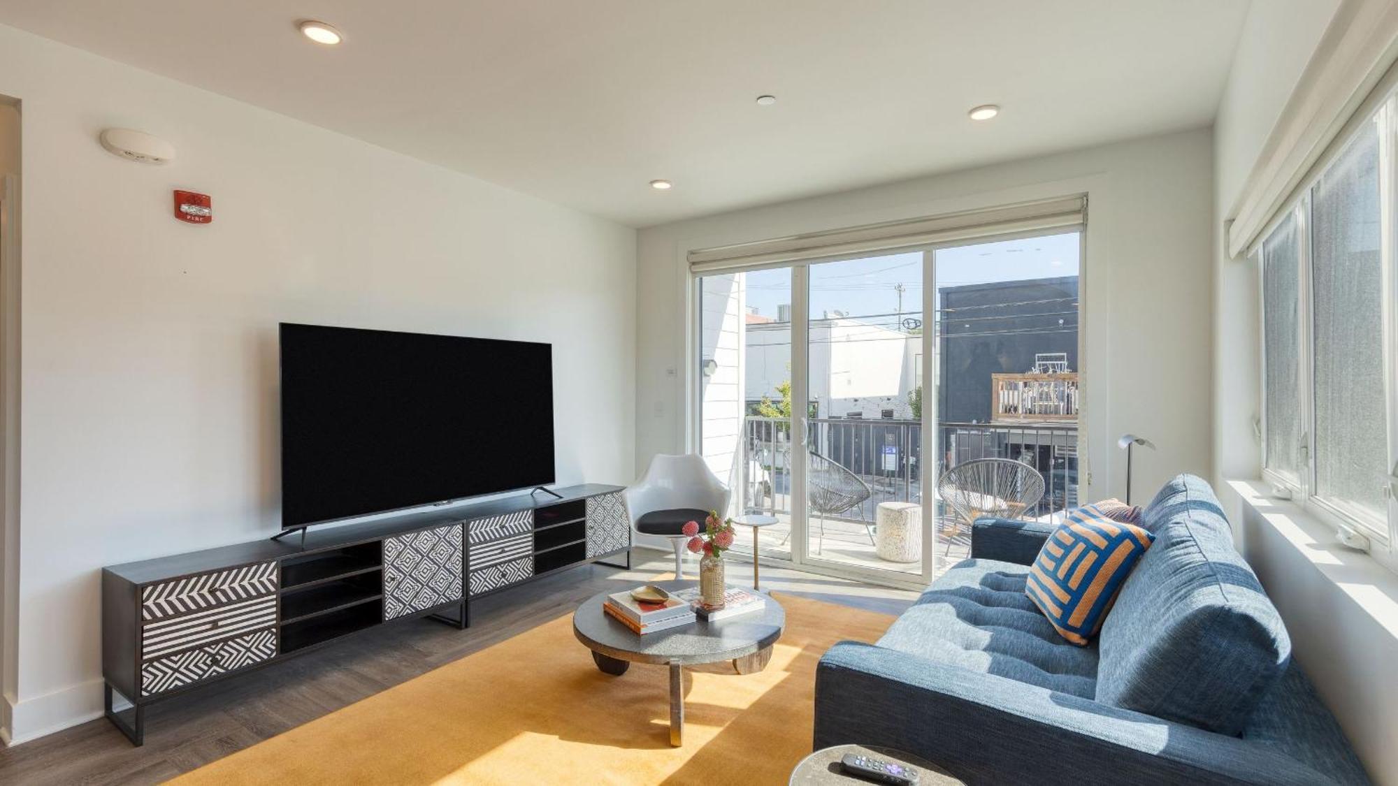 Carter Buyout - 2 Units By Avantstay Nashville