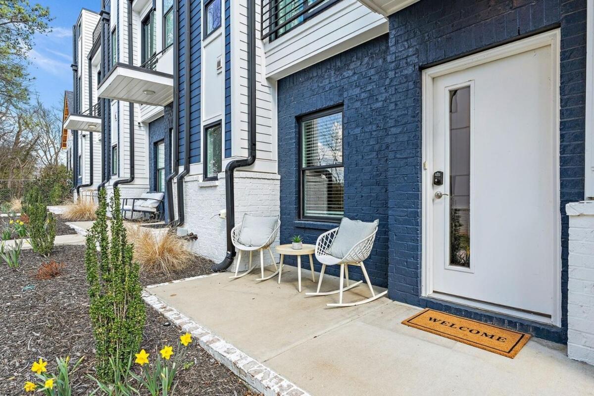 Holiday home Lucky 7 - Hip East Nash Townhouse & Rooftop Deck *
