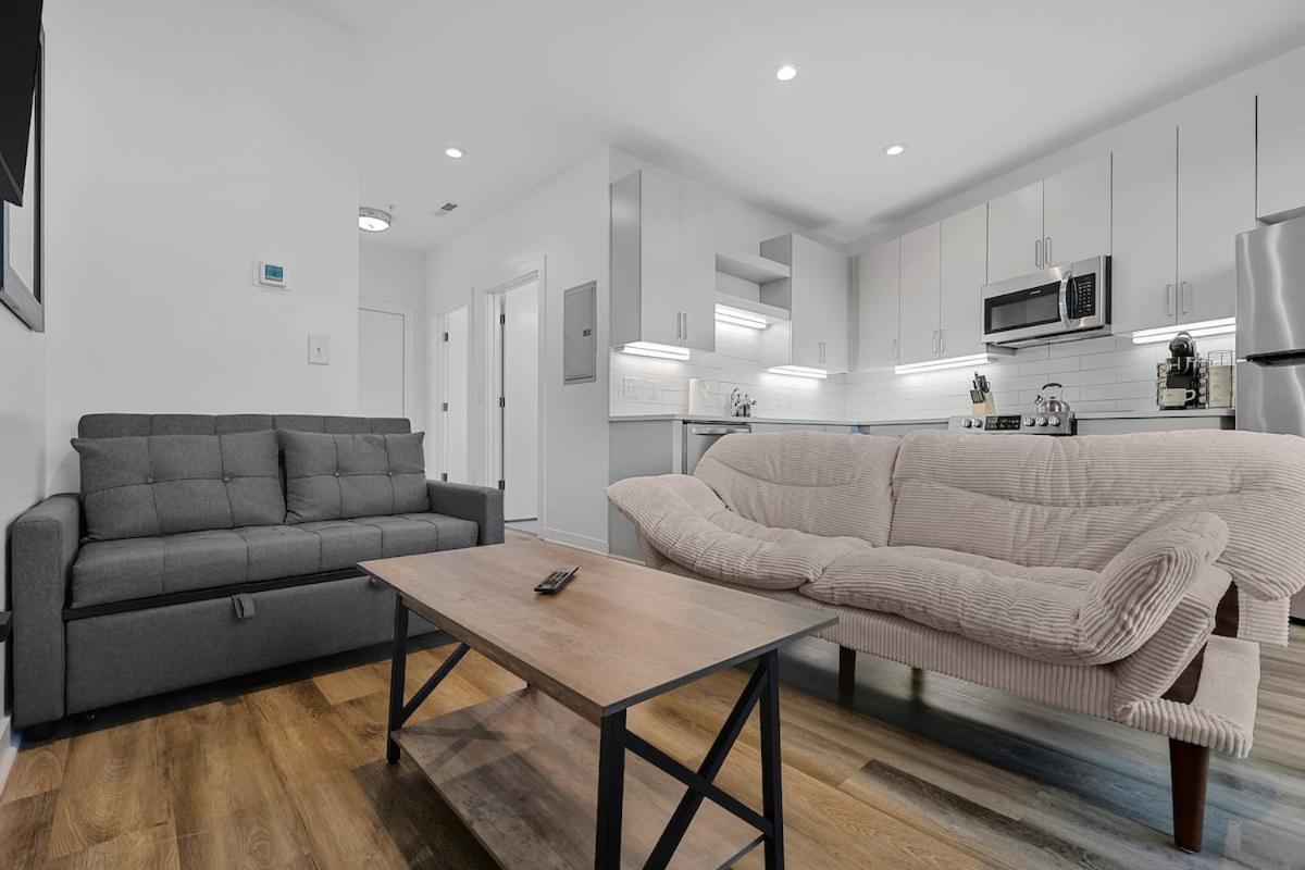 Peaceful Retreat - Views, Close To Broadway Apartment